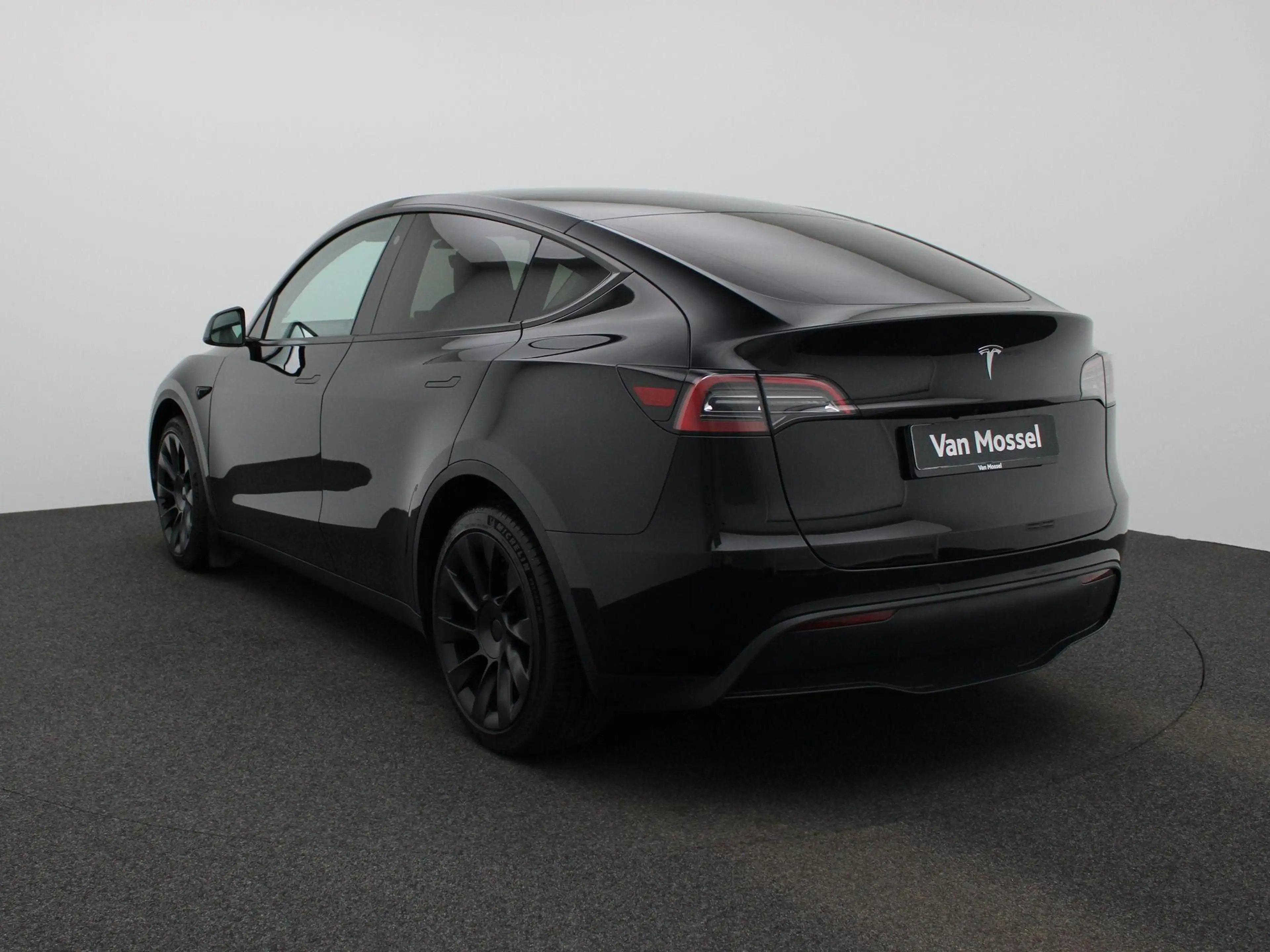 Tesla Model Y RWD AUTOPILOT | FULL SELF DRIVING | PANO | LED | 3 — photo 2
