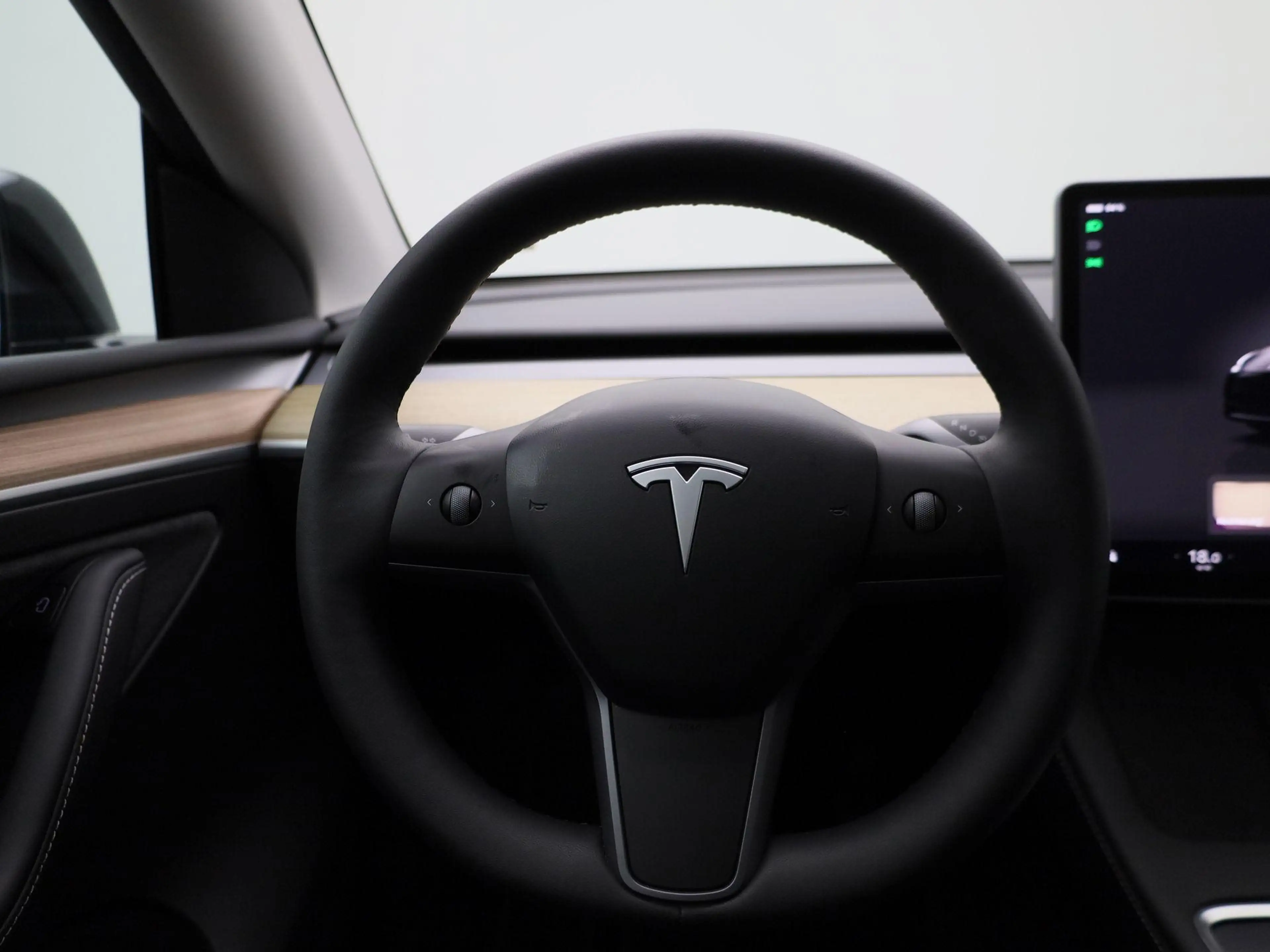 Tesla Model Y RWD AUTOPILOT | FULL SELF DRIVING | PANO | LED | 3 — photo 7