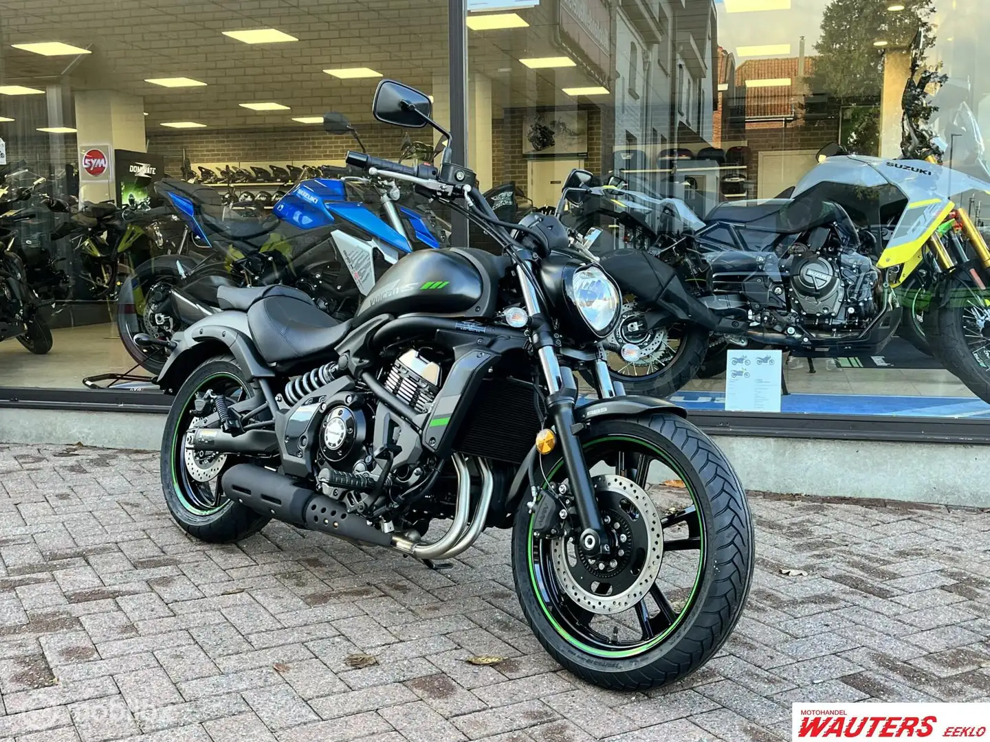 Kawasaki Vulcan S Grijs - 1