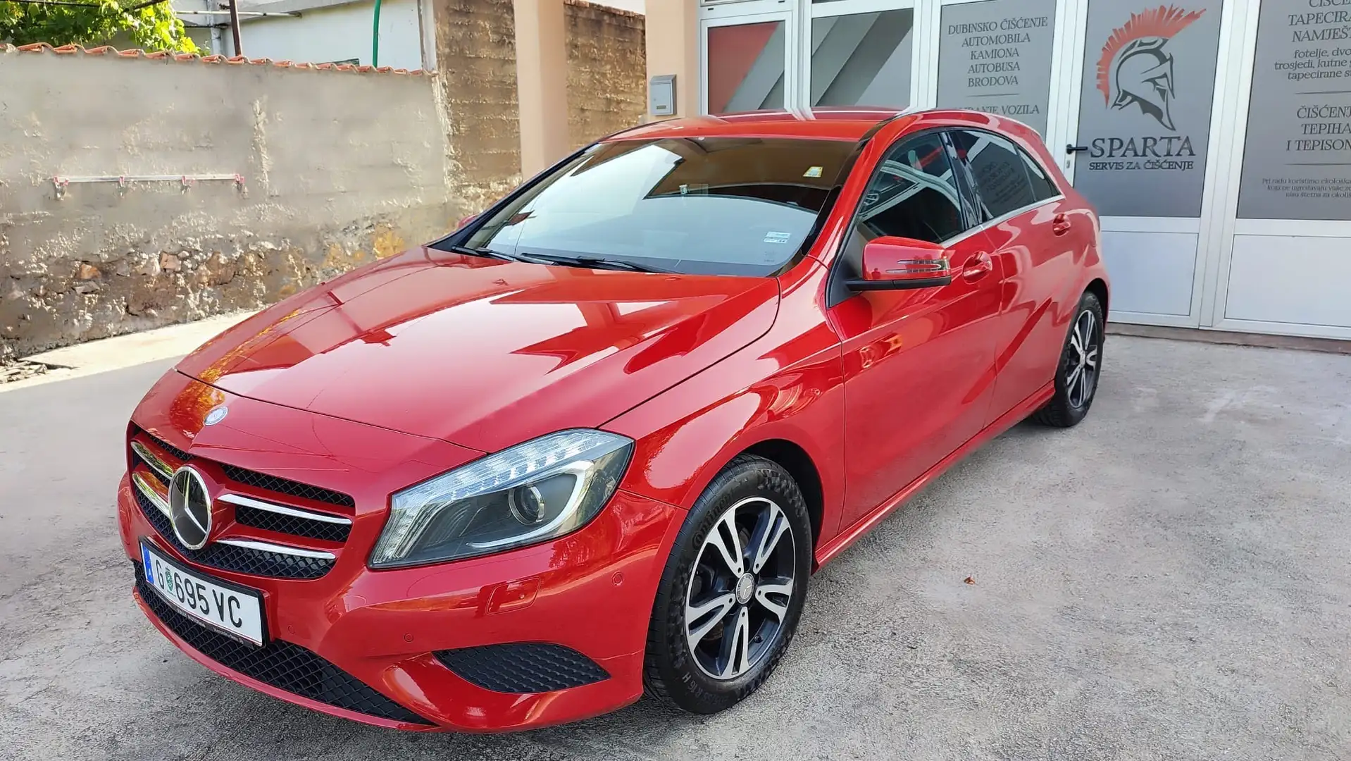 Mercedes-Benz A 180 BlueEfficiency Edition - 1