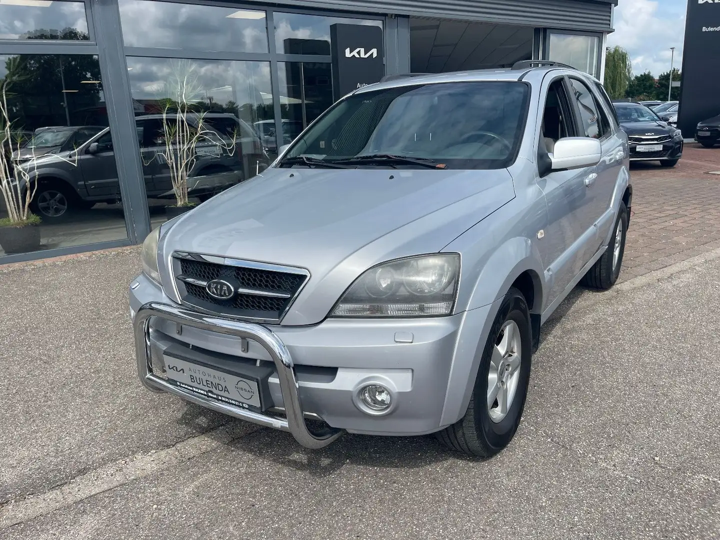 Kia Sorento 2.5 CRDi EX Automatik AHK Grau - 2