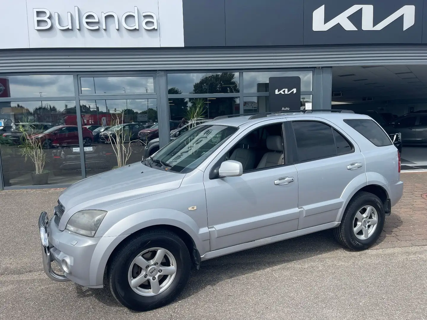 Kia Sorento 2.5 CRDi EX Automatik AHK Grau - 1