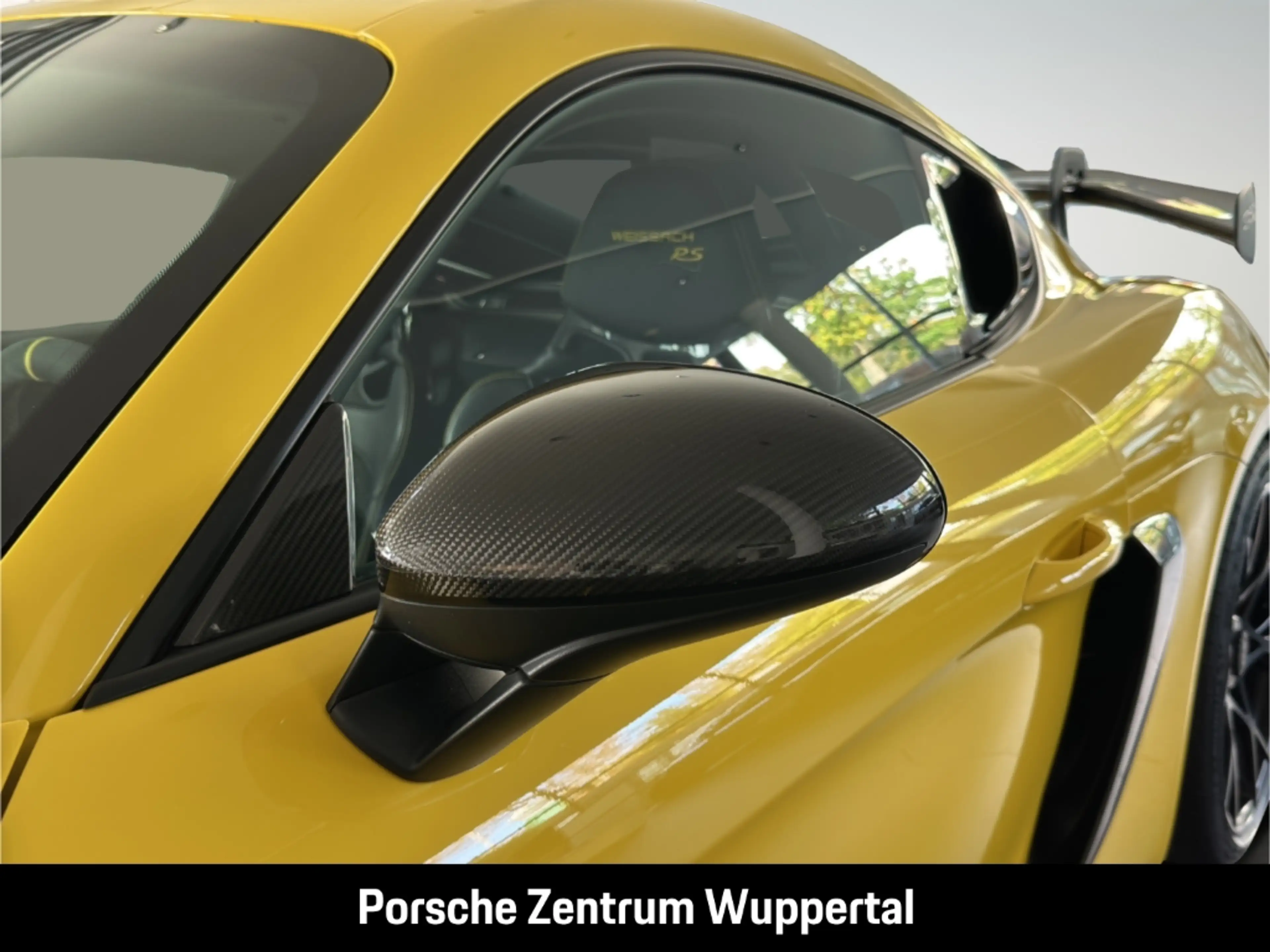 Porsche Cayman 718 GT4 RS — photo 10