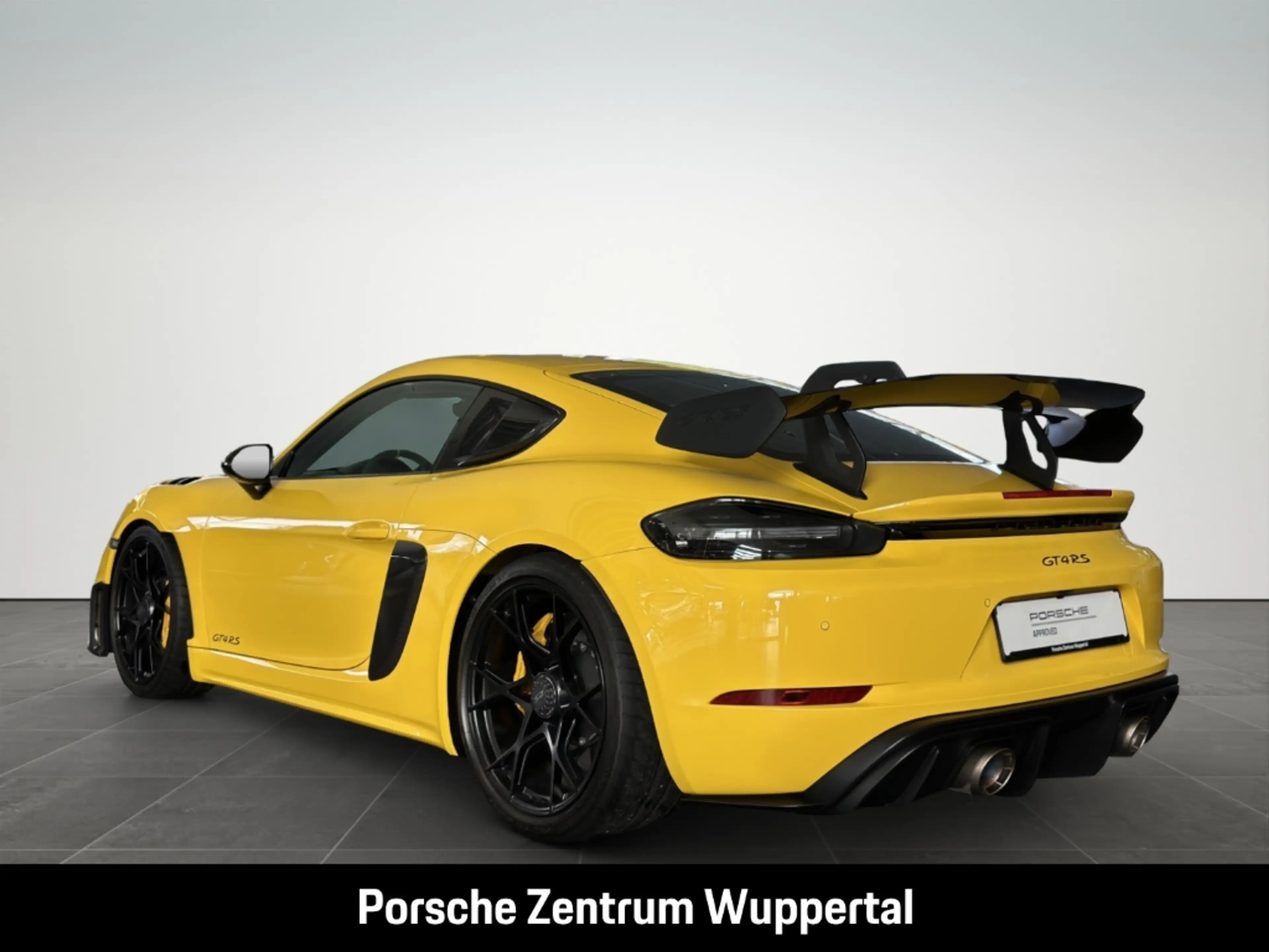 Porsche Cayman 718 GT4 RS — photo 3