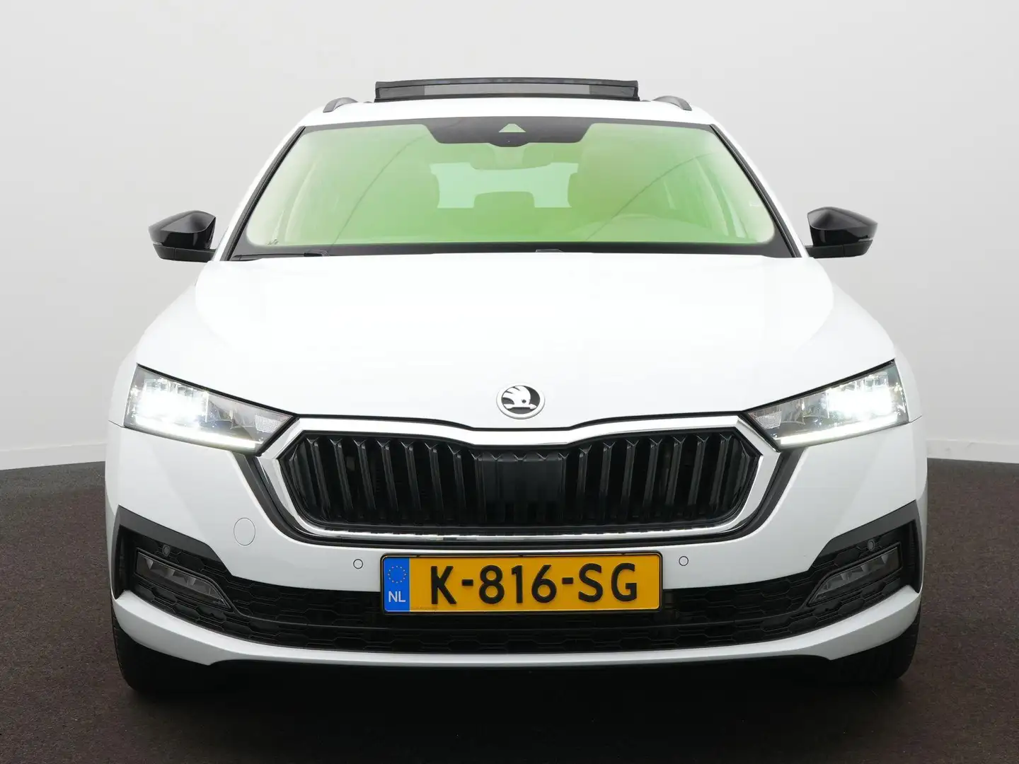 Skoda Octavia Combi 1.4 TSI iV PHEV Business Edition / Panoramad Blanc - 2