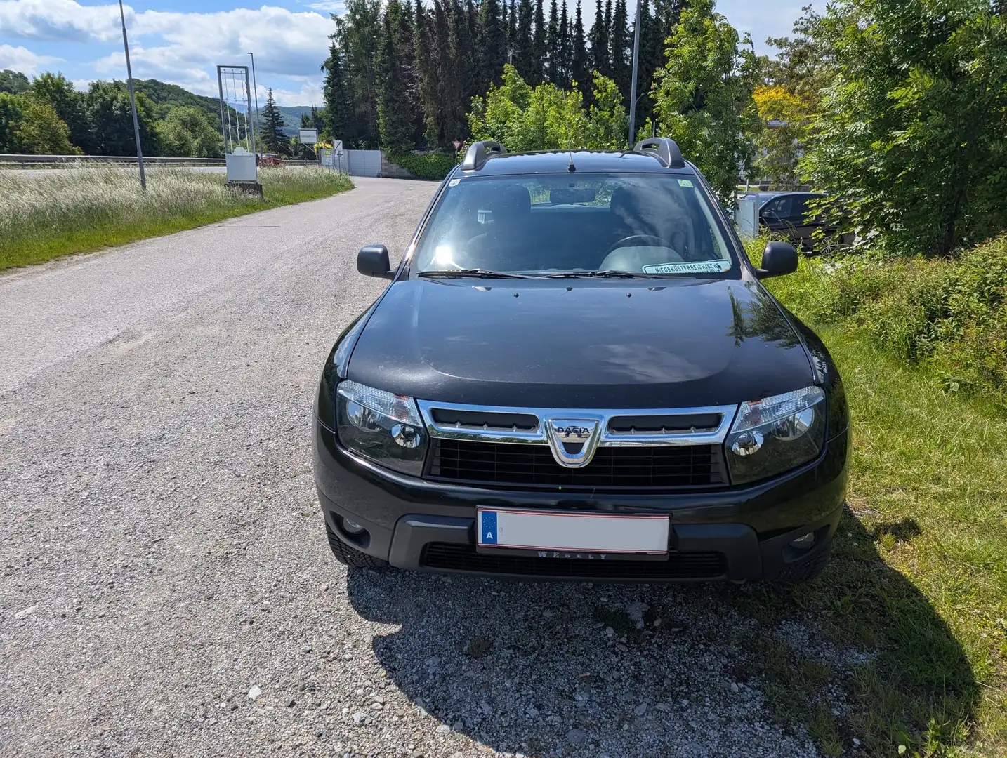 Dacia Duster Ambiance dCi 110 Schwarz - 1