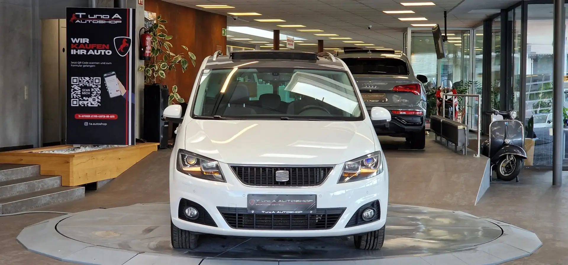 SEAT Alhambra 2.0 TDI 7-Sitzer FR-Line DSG *Pano*Kamera*Navi* Weiß - 2