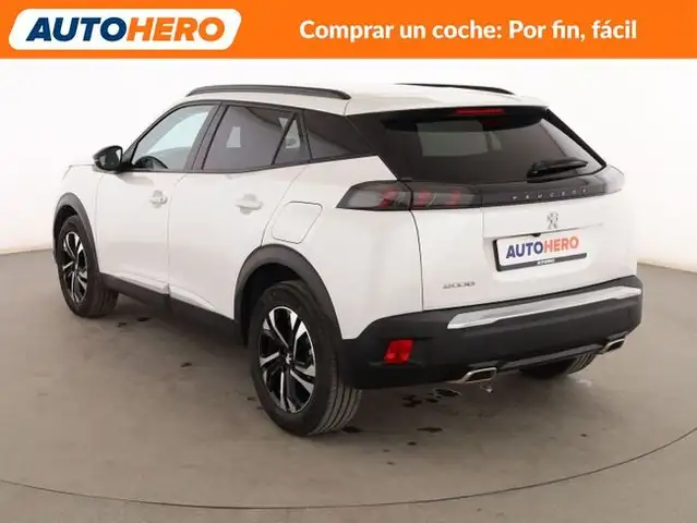 Peugeot 2008 view 4