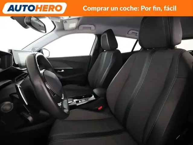Peugeot 2008 view 11