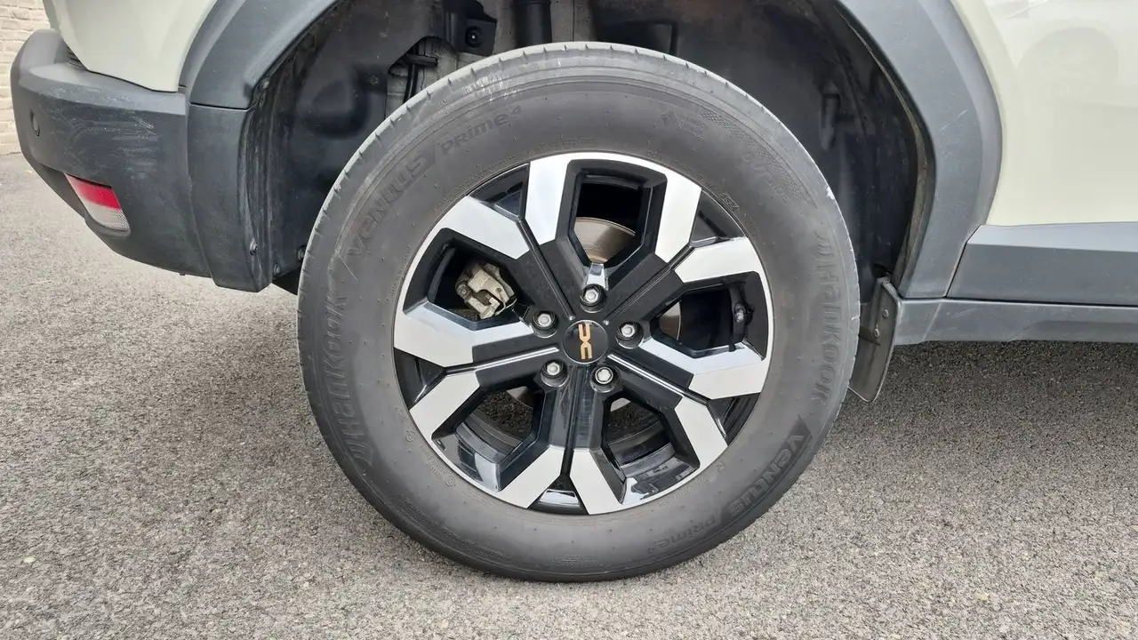Dacia Duster — photo 16