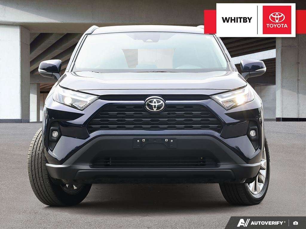 2025 Toyota RAV4 XLE AWD 2.5L / Power Moonroof &amp; Liftgate — снимка 1