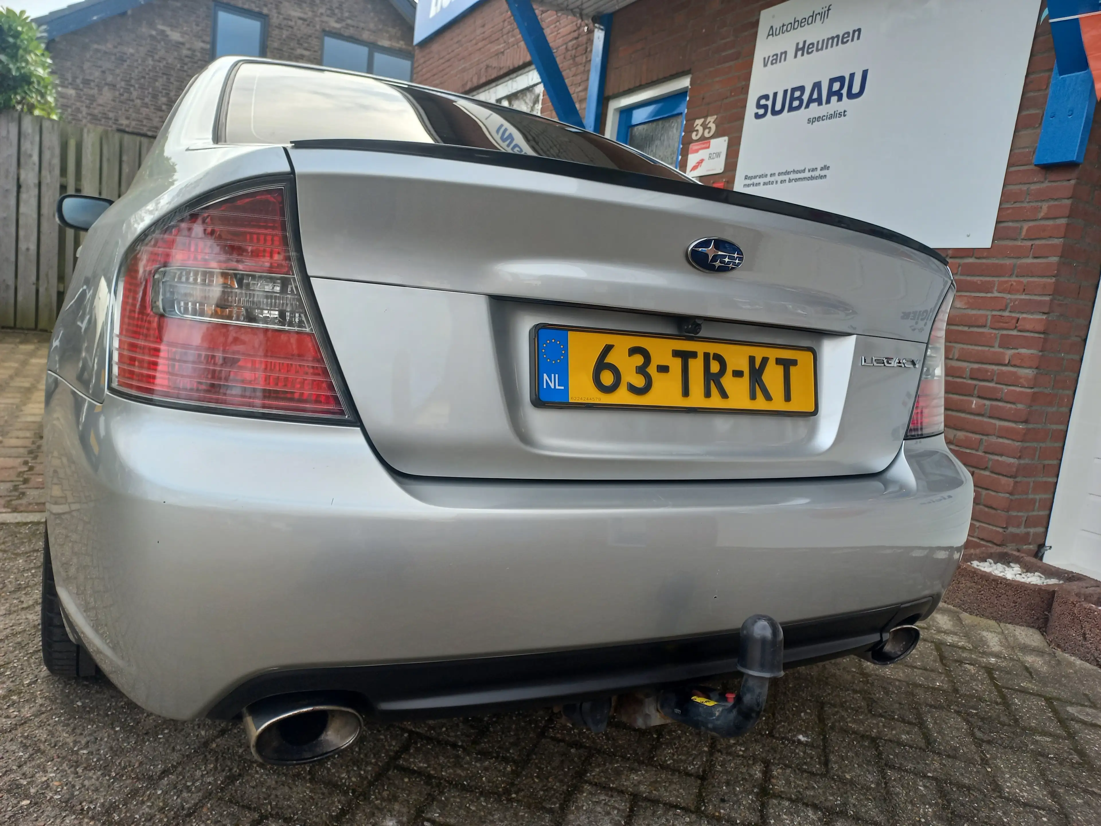 Subaru Legacy 2.5i AWD — photo 10