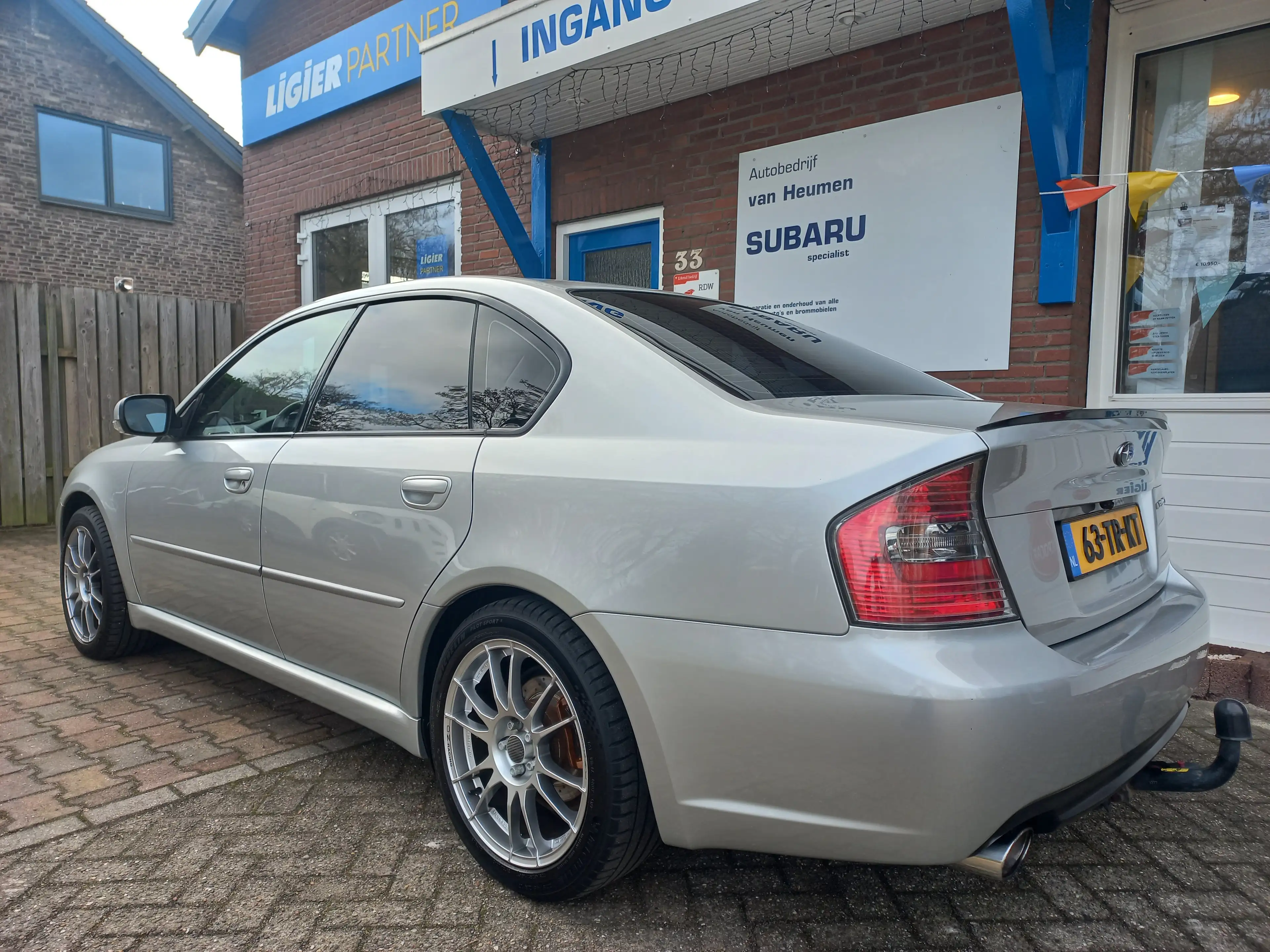 Subaru Legacy 2.5i AWD — photo 2