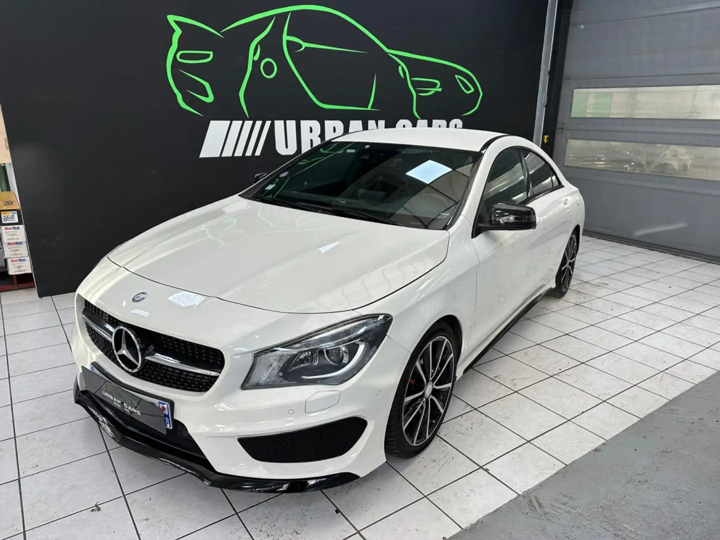 Mercedes-Benz CLA 250 250 Sensation 7-G DCT A - 1