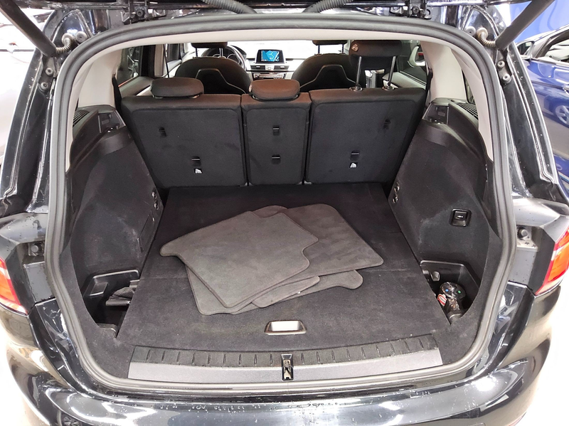 BMW 218 Gran Tourer Advantage Navi LED PDC SHZ — photo 11