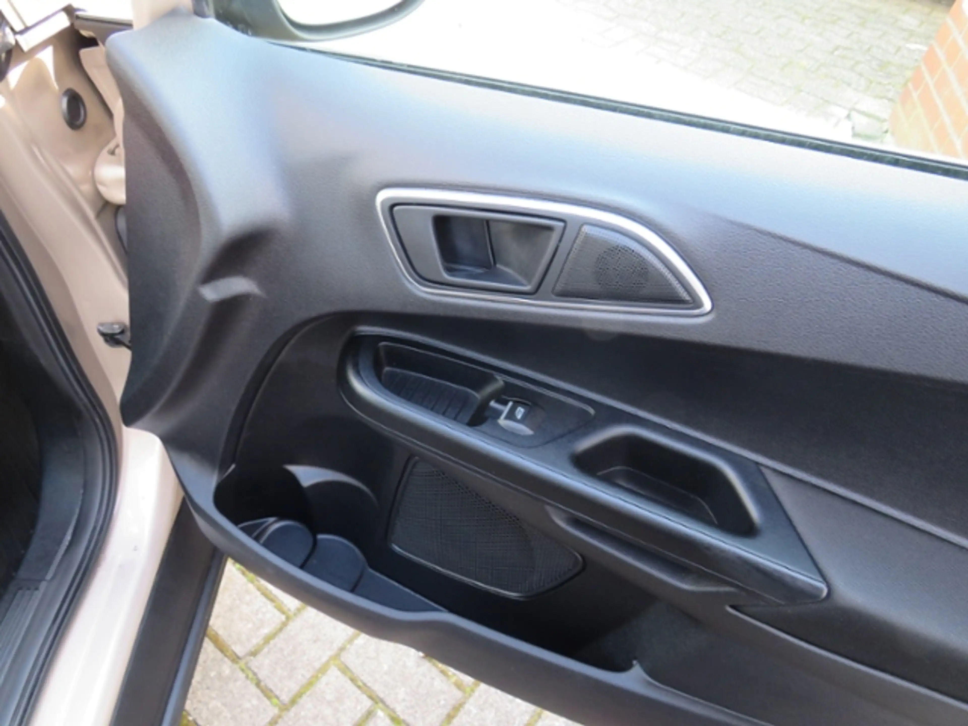 Ford B-Max Sync Edition KLIMA NAVI ALU — photo 7