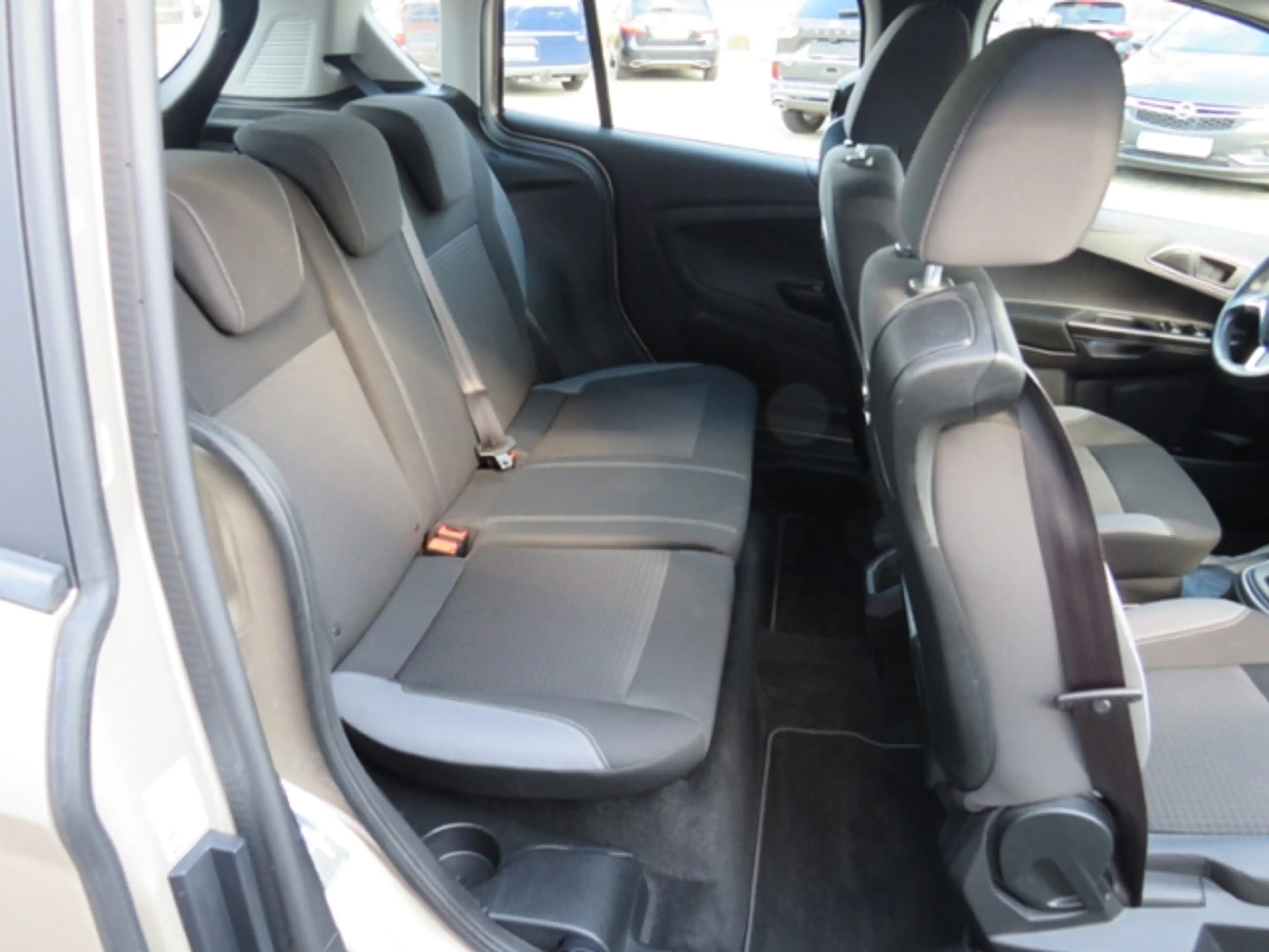 Ford B-Max Sync Edition KLIMA NAVI ALU — photo 10