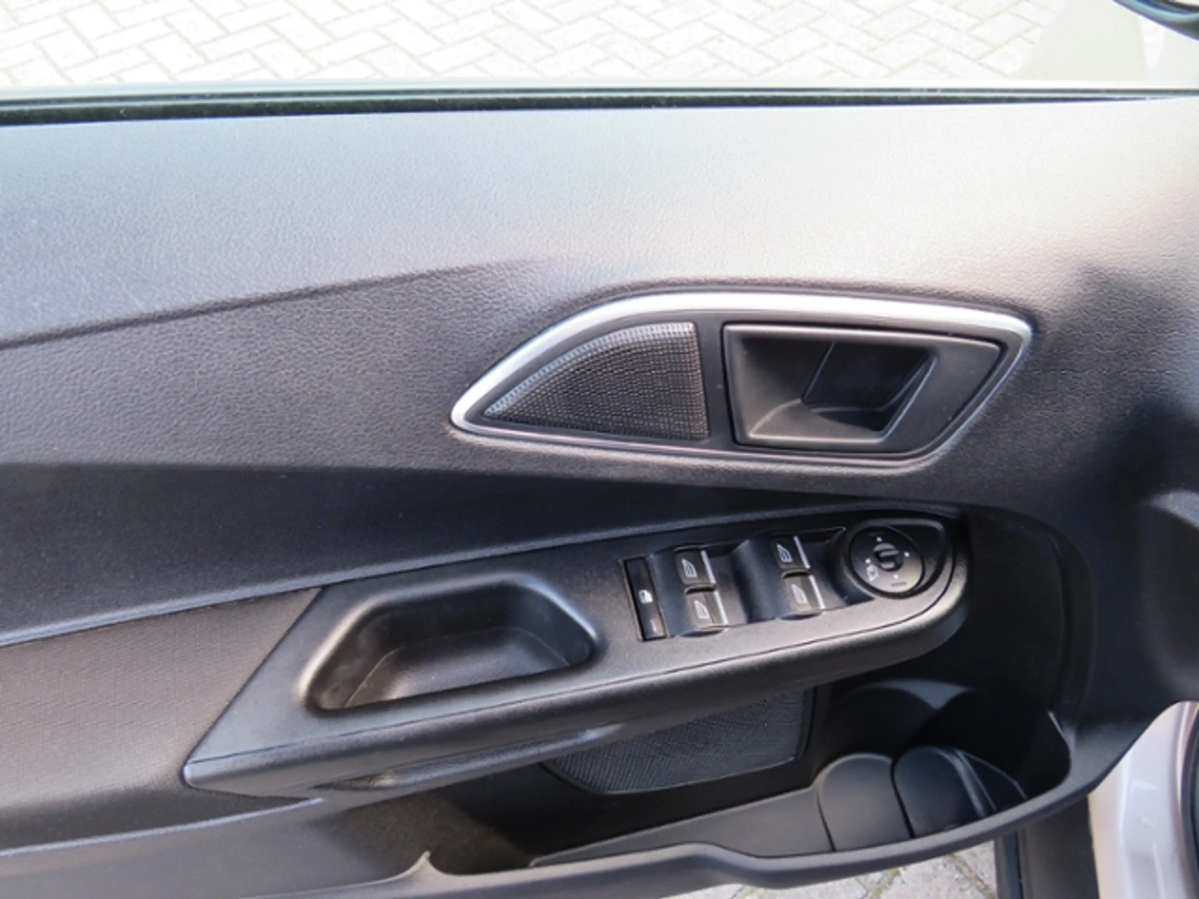Ford B-Max Sync Edition KLIMA NAVI ALU — photo 14