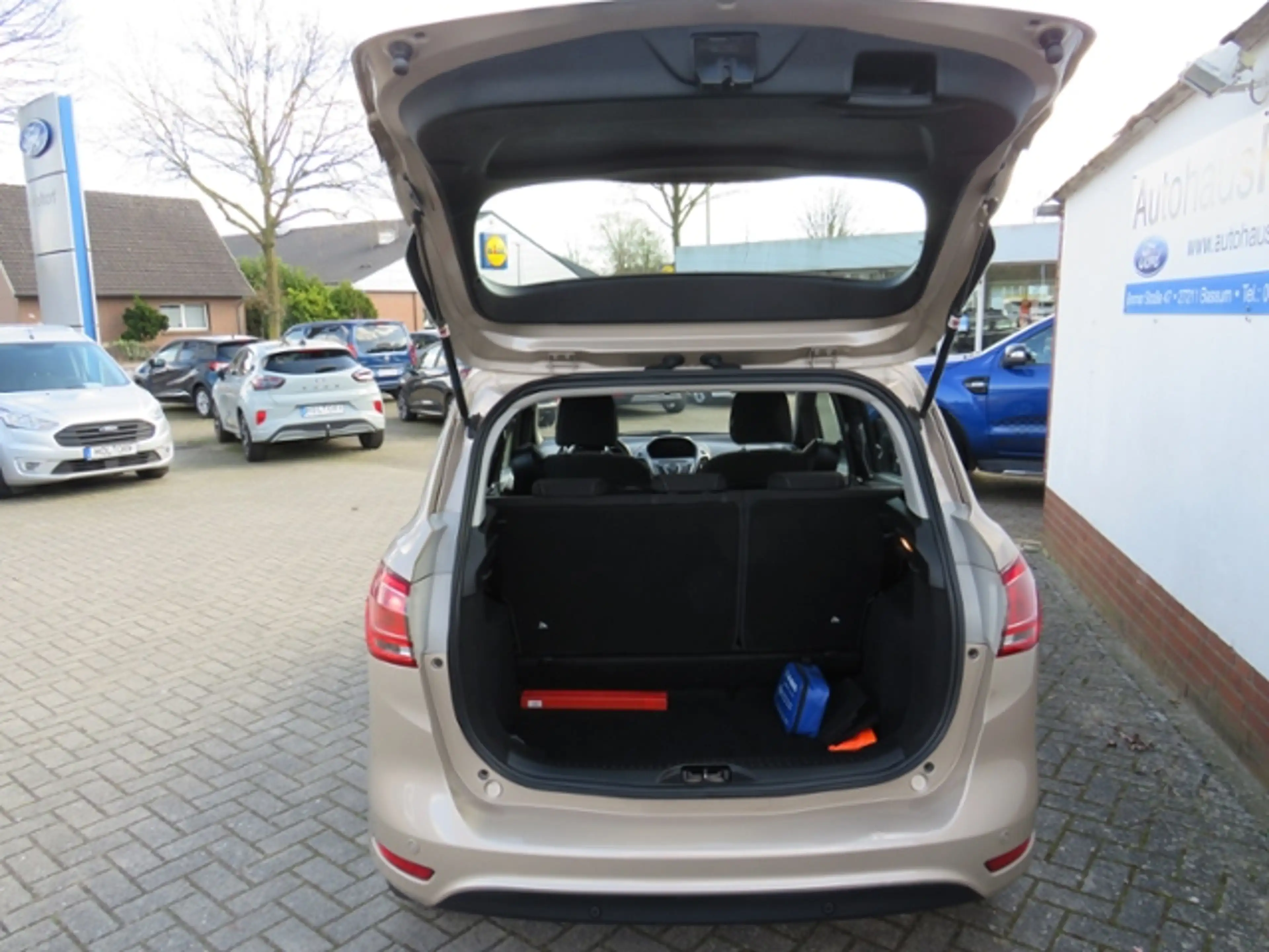 Ford B-Max Sync Edition KLIMA NAVI ALU — photo 11