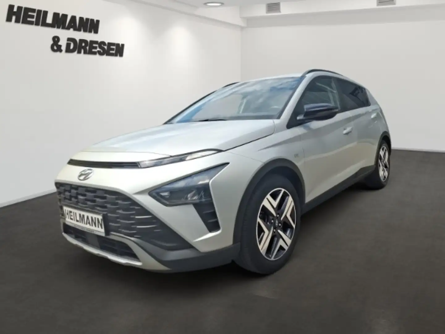 Hyundai BAYON 1,0 T-GDI (48V) Intro Edition/Navi/BOSE/Lenkrad/Si Zilver - 1