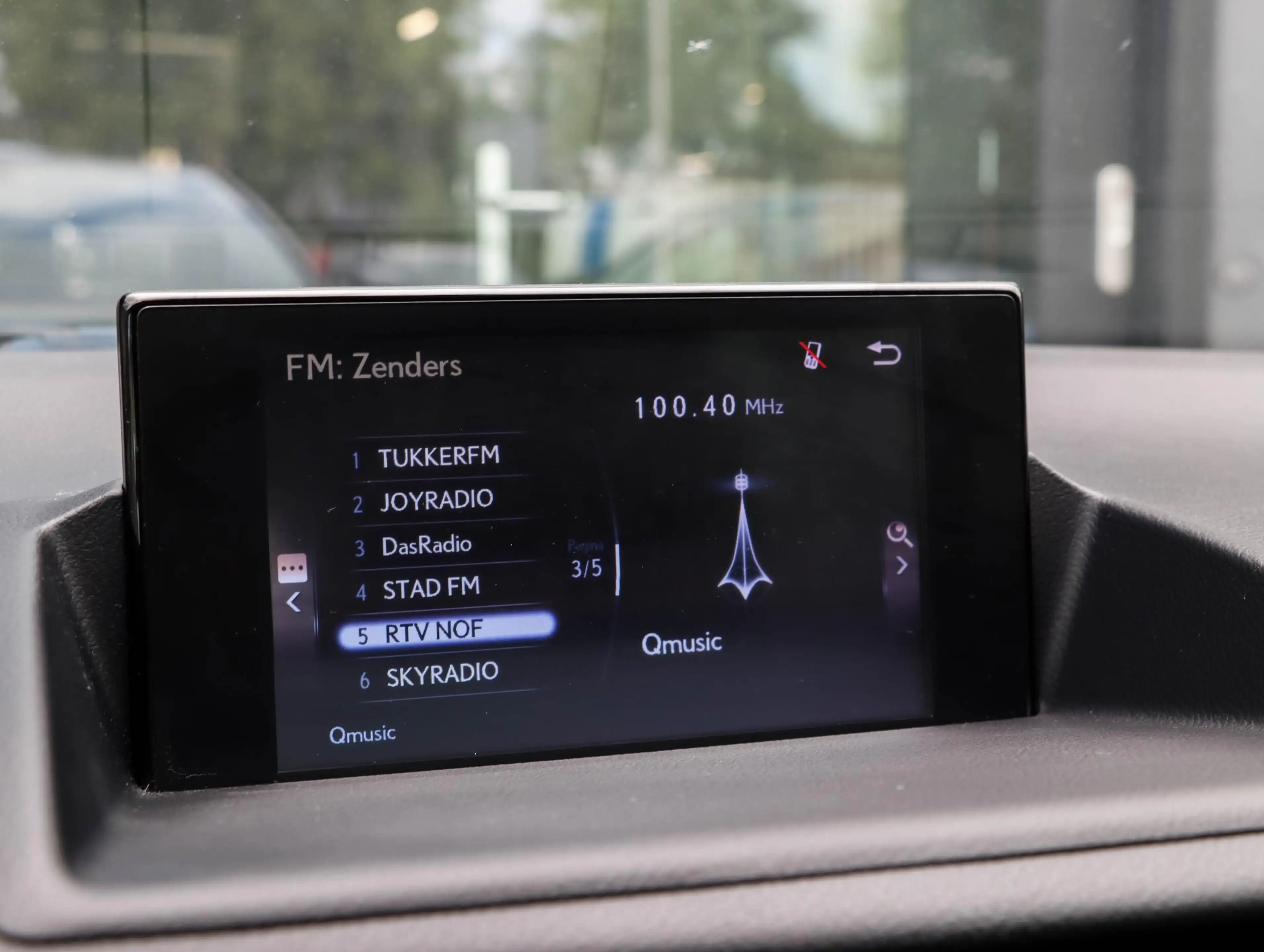 Lexus CT 200h Sport Edition — photo 20