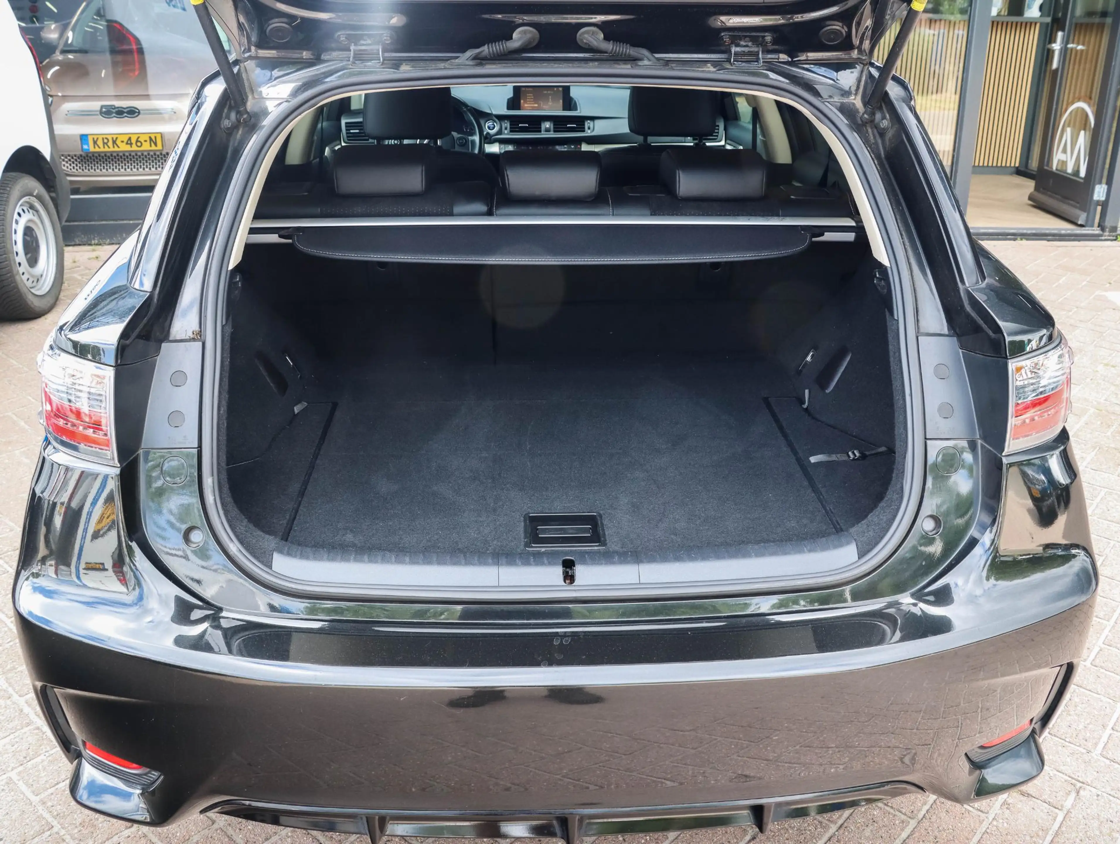 Lexus CT 200h Sport Edition — photo 7
