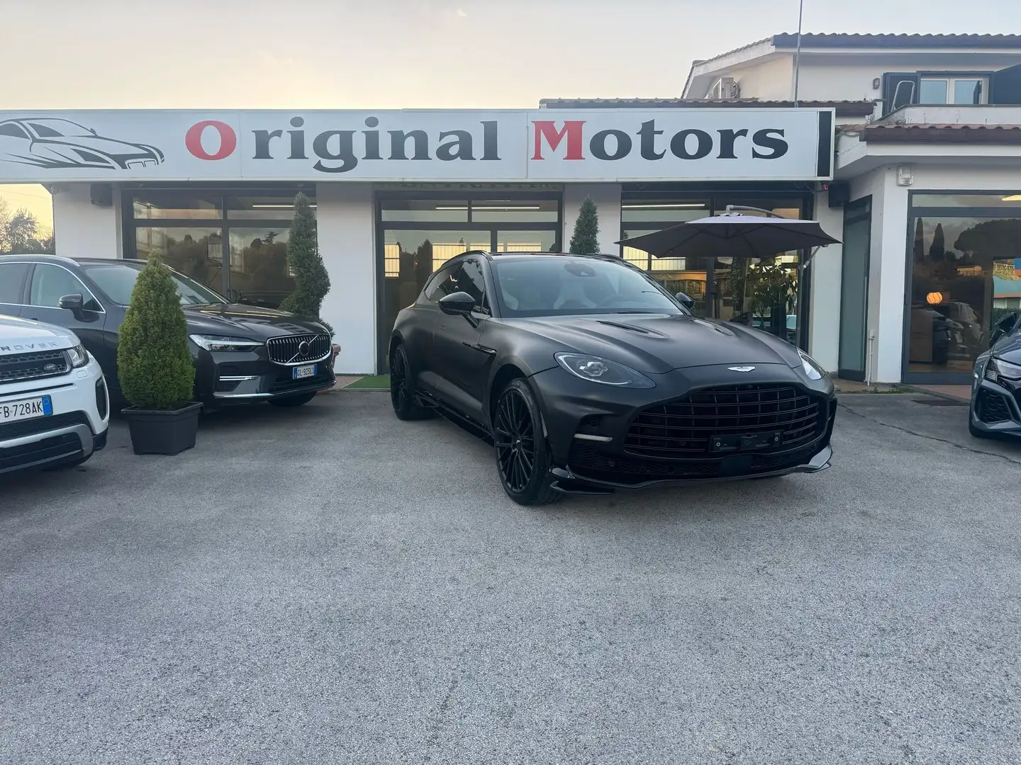 Aston Martin DBX DBX707 4.0 auto/FULL OPTIONAL/707CV/ Negru - 1