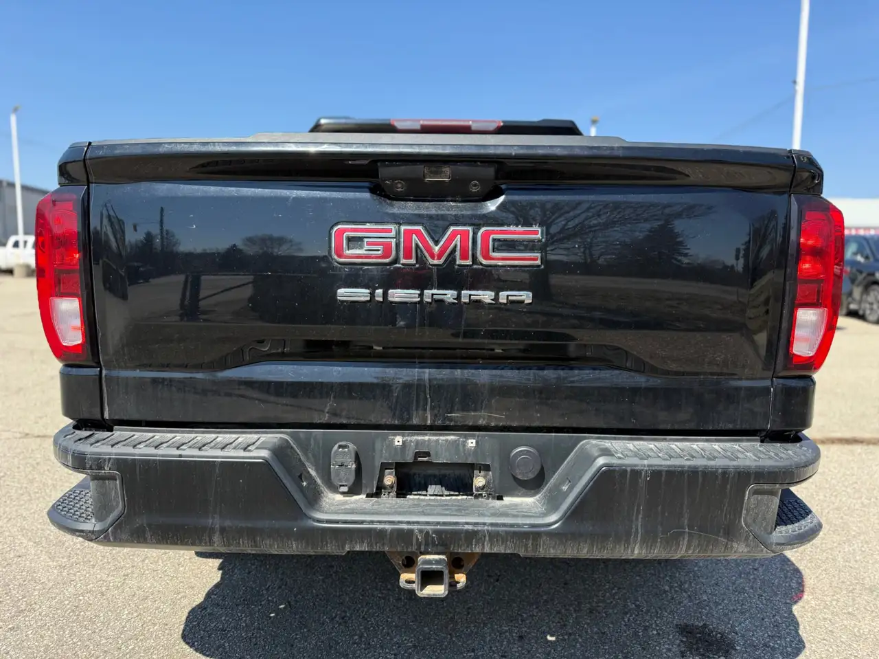 GMC Sierra 1500 снимка GMC Sierra 1500