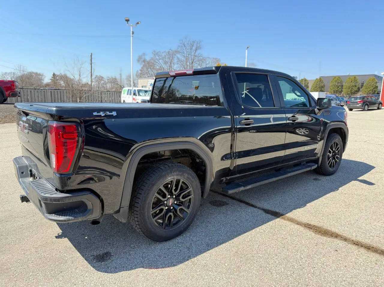GMC Sierra 1500 снимка GMC Sierra 1500