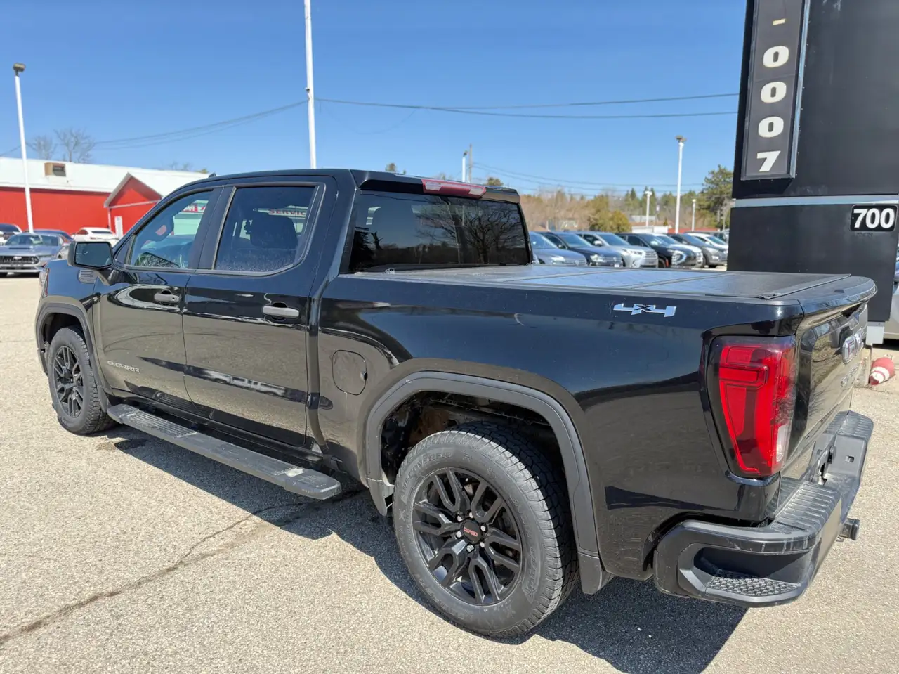 GMC Sierra 1500 снимка GMC Sierra 1500