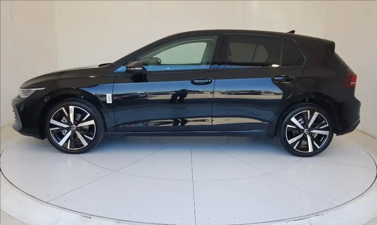 Volkswagen Golf 2026