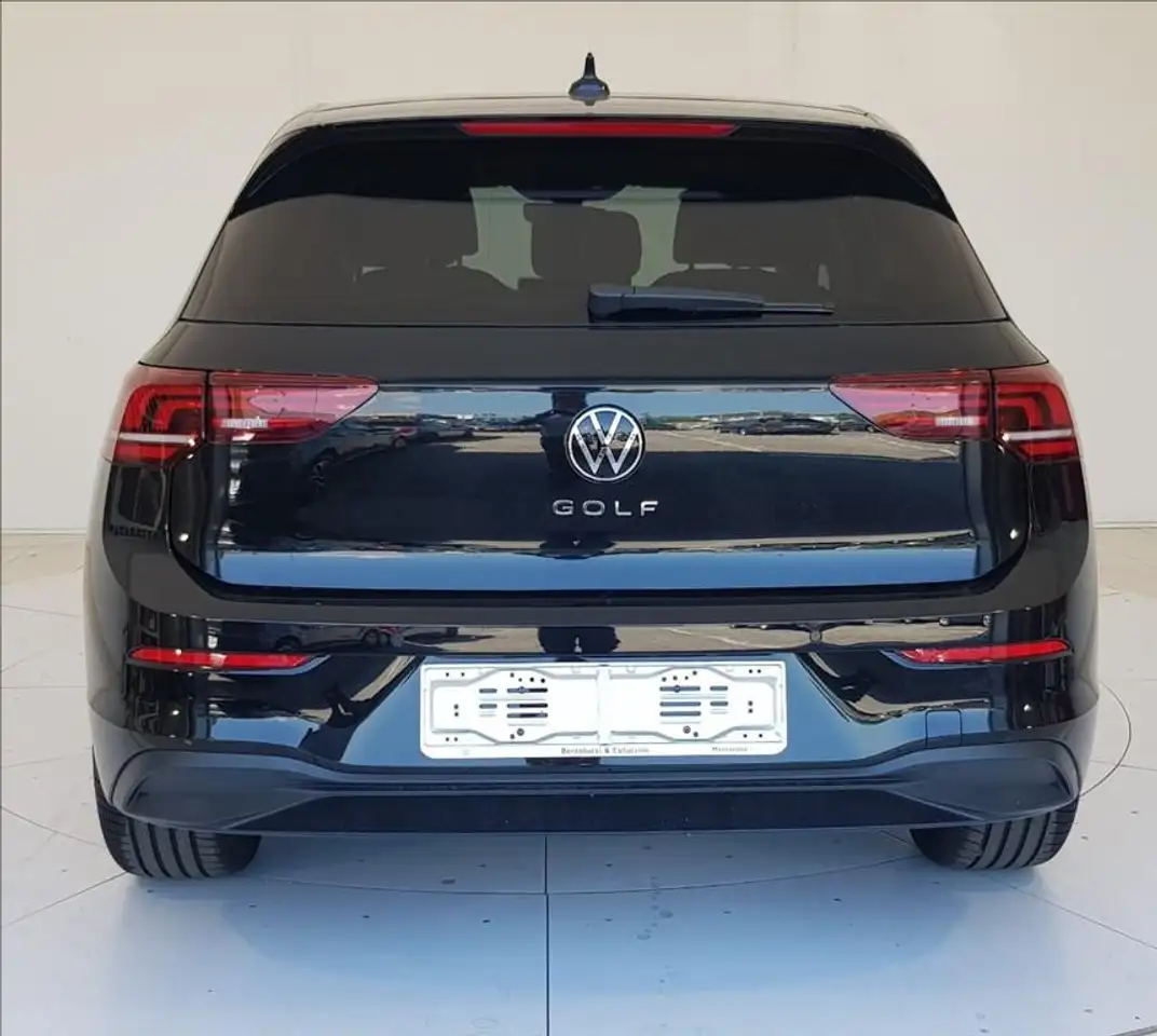 Volkswagen Golf 2026