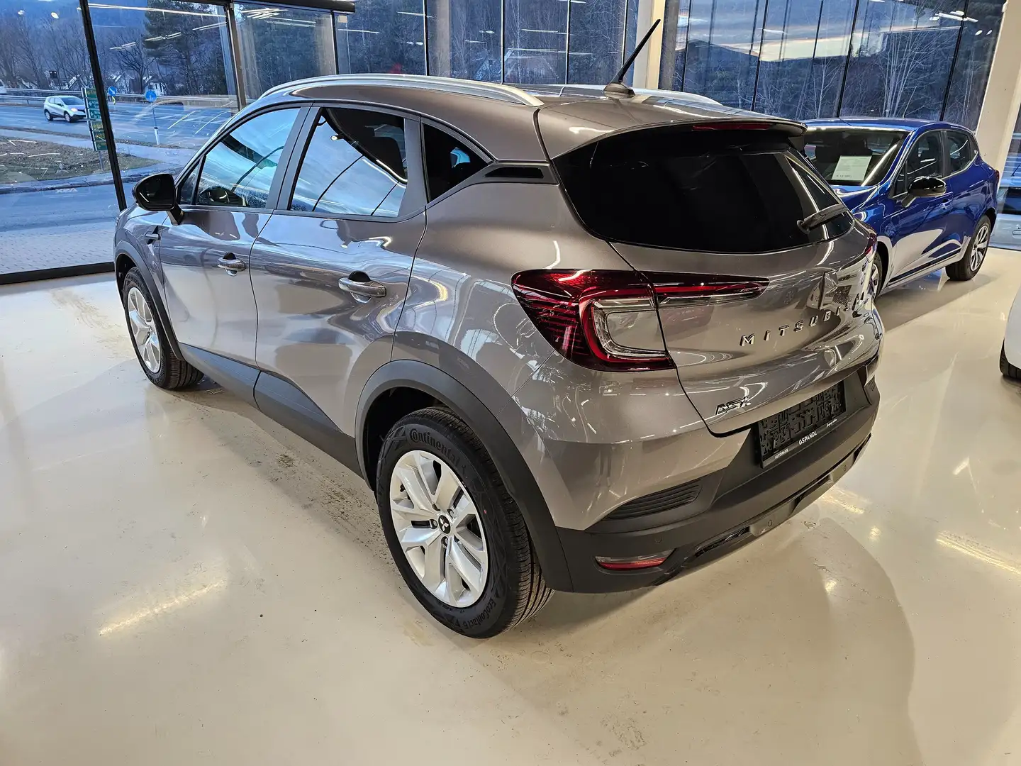 Mitsubishi ASX 1,3 DI-T MHEV Invite Grau - 2