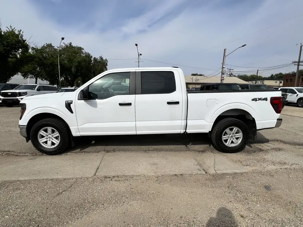 2024 Ford F-150 SuperCrew XL SuperCrew 157 | SYNC 4 | Tow Pkg | Fog Lights — photo 4