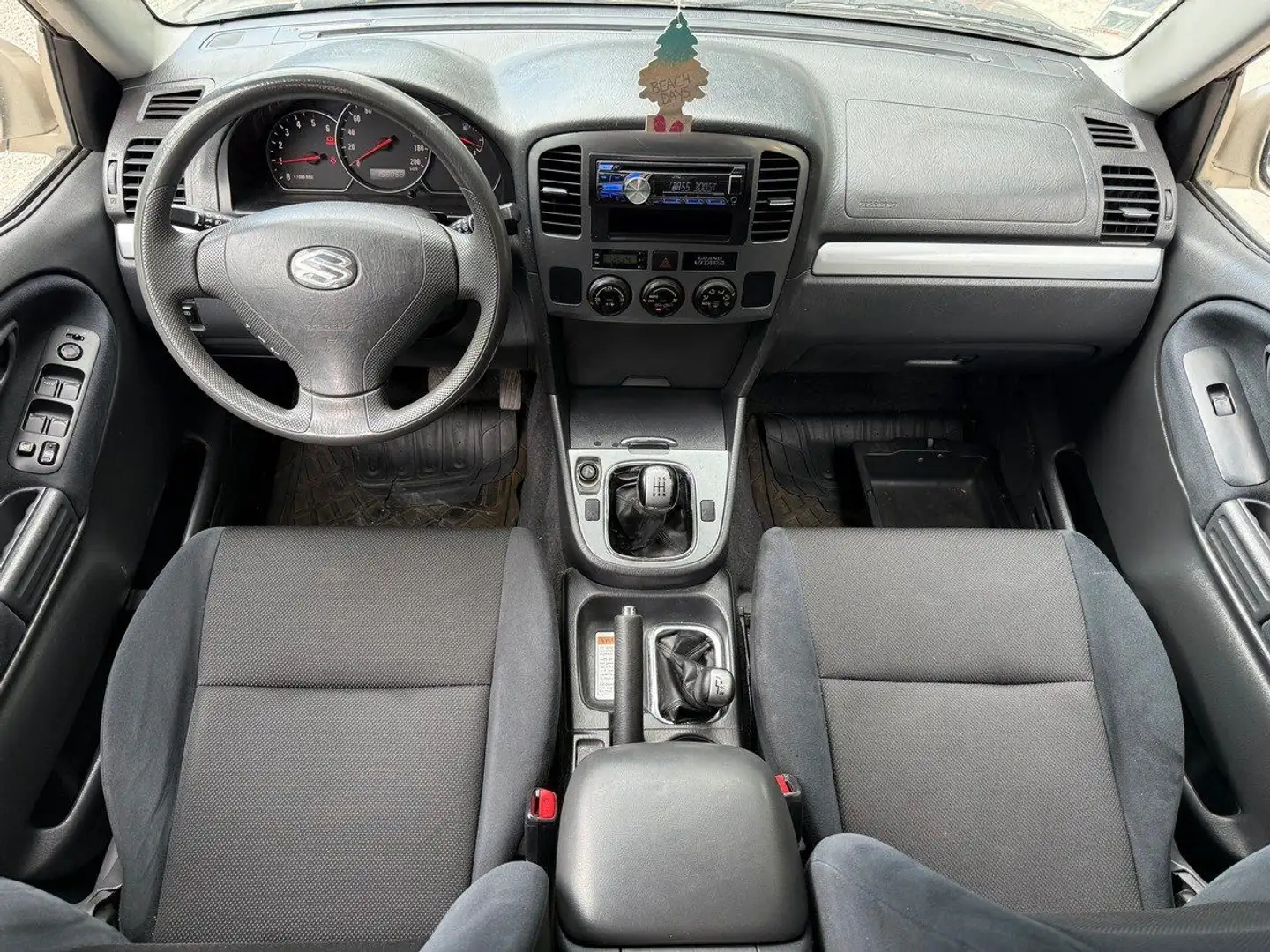 Suzuki Grand Vitara 2.0 HDi 110cv 4x4 Confort Бежевий - 2