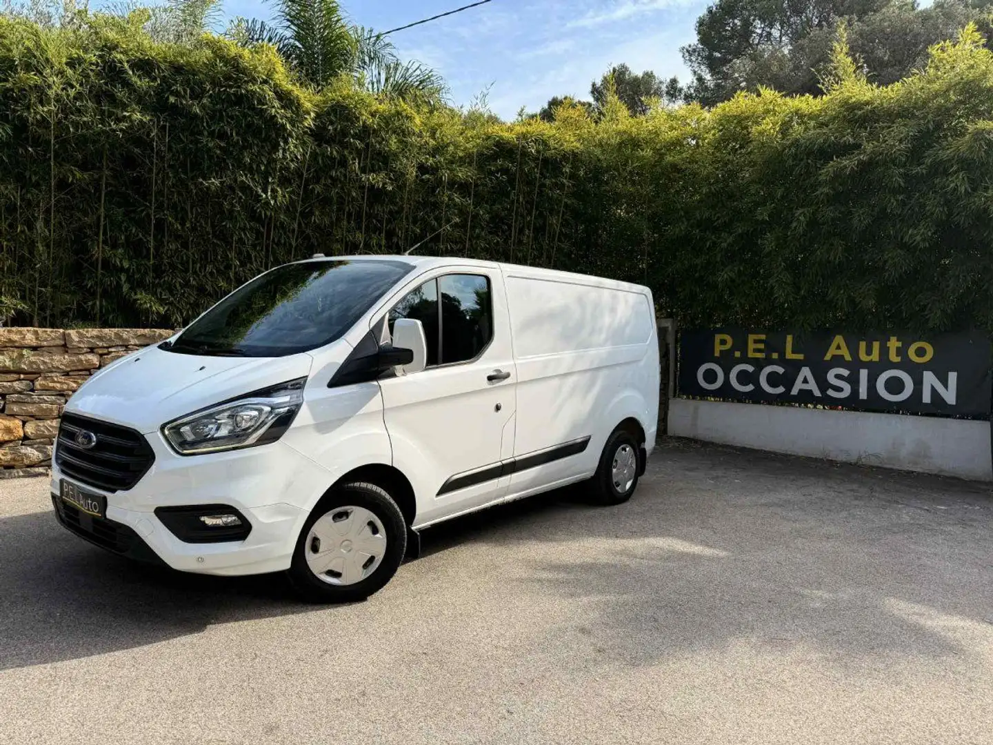 Ford Transit CUSTOM 2.0 130 BUSINESS -17 990e TTC- Blanco - 1