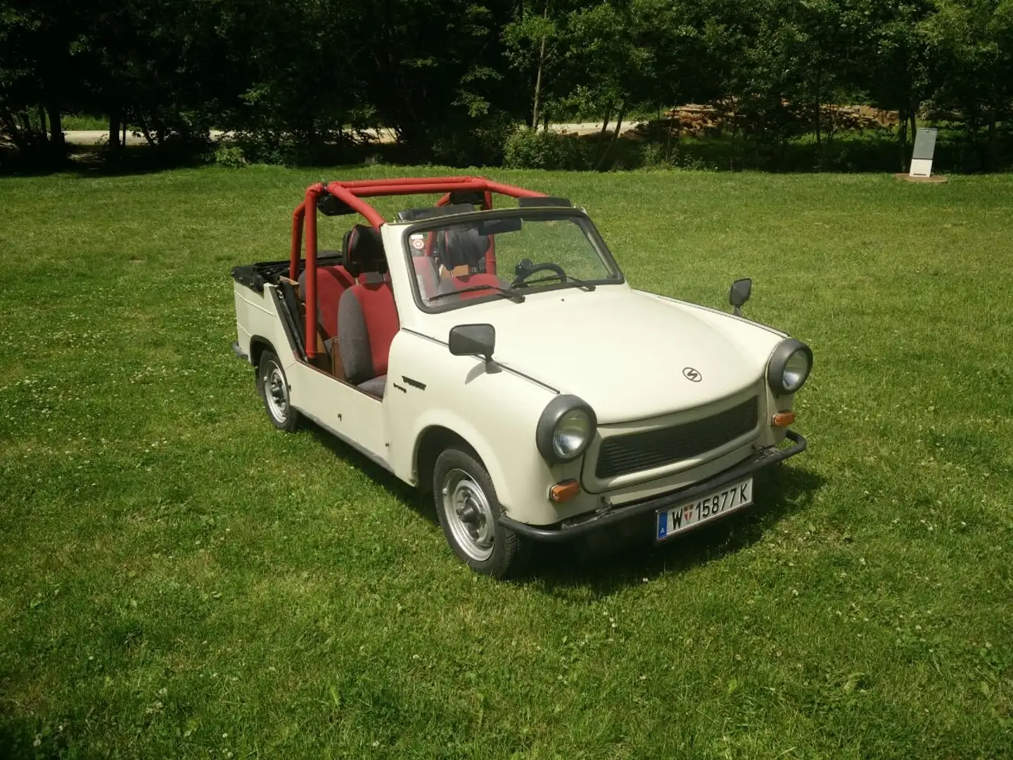 Trabant P601 Tramp Beige - 2