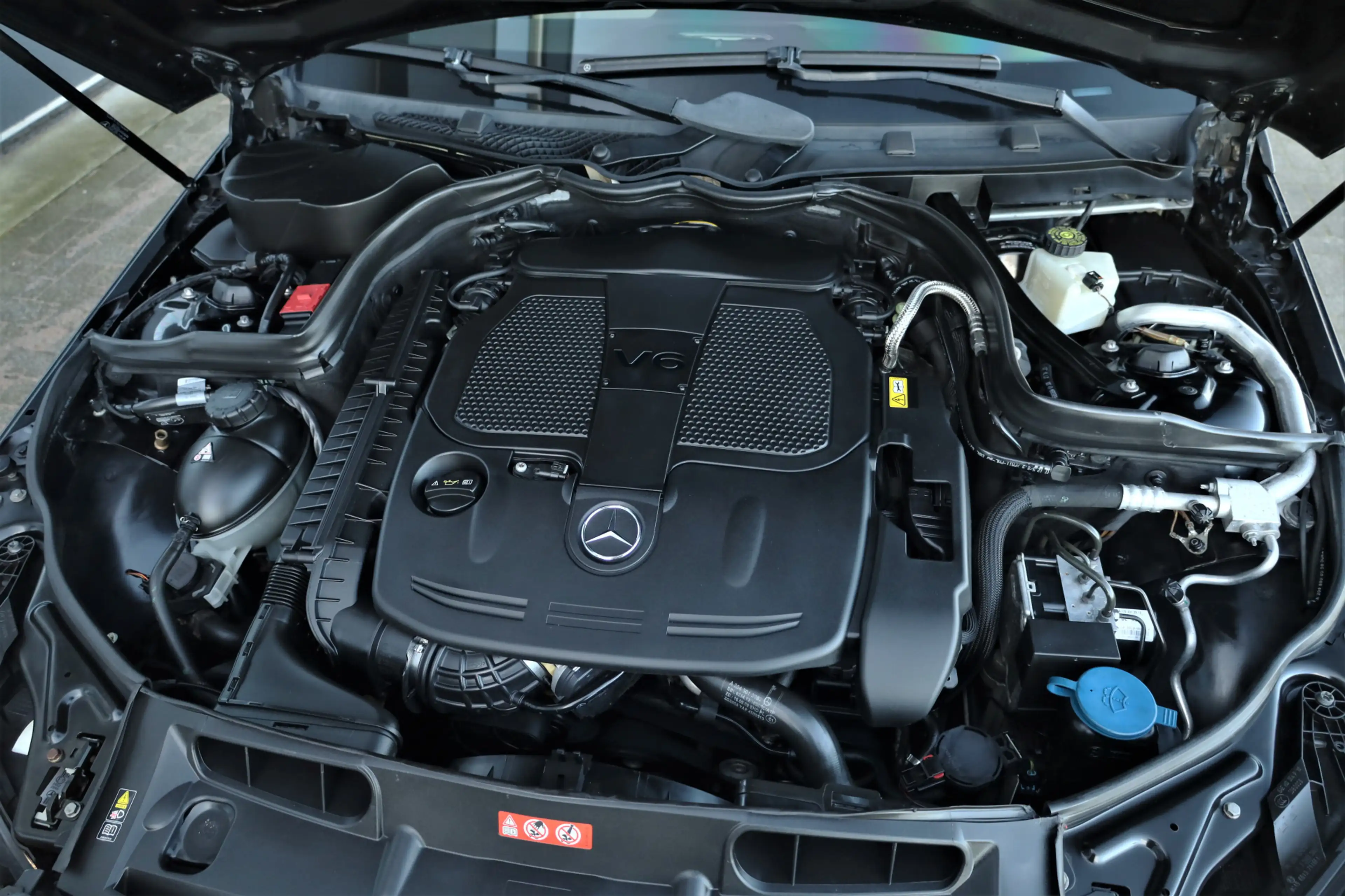 Mercedes-Benz C 350 C 4M Avantgarde — photo 9