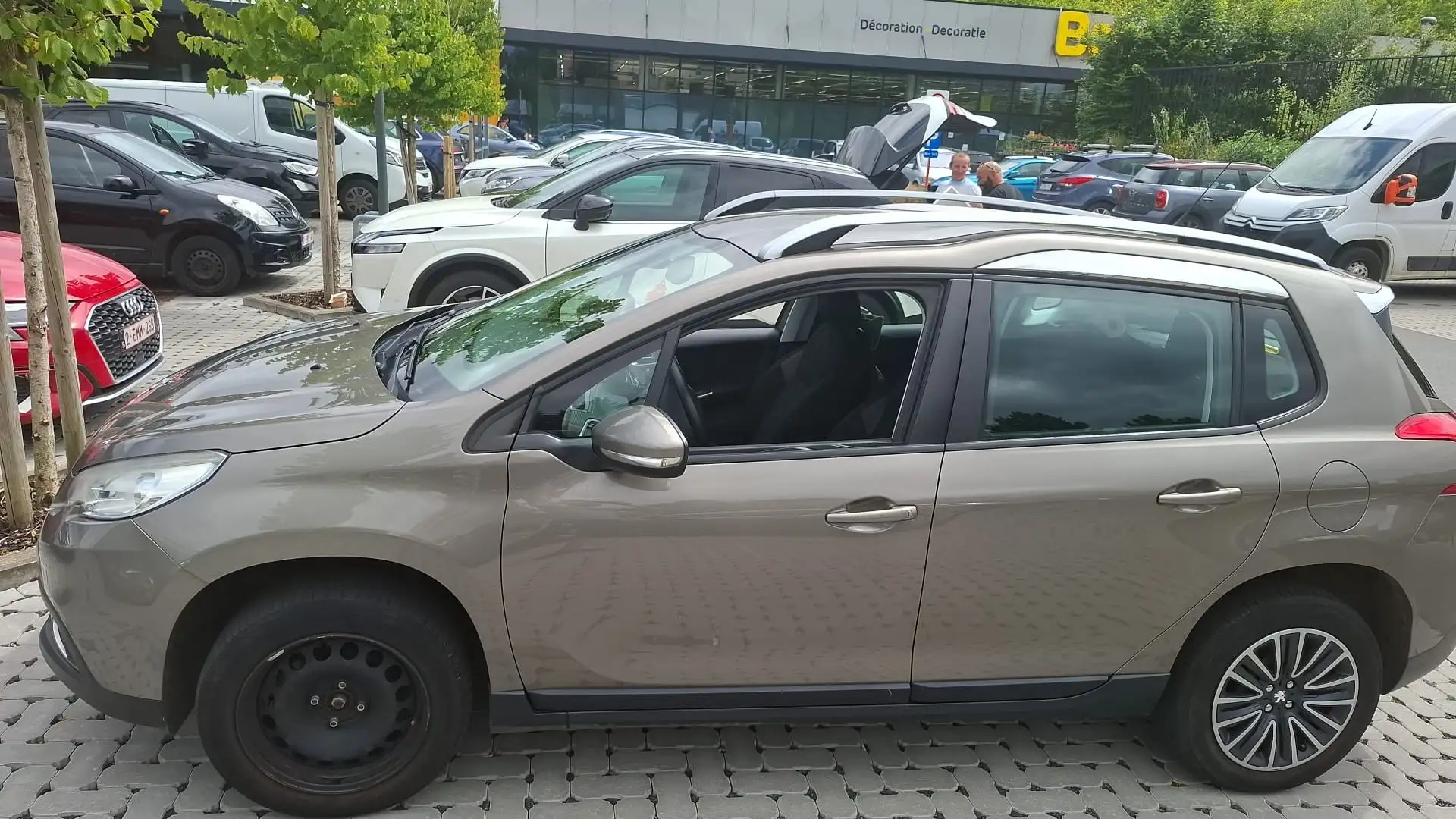 Peugeot 2008 - 1