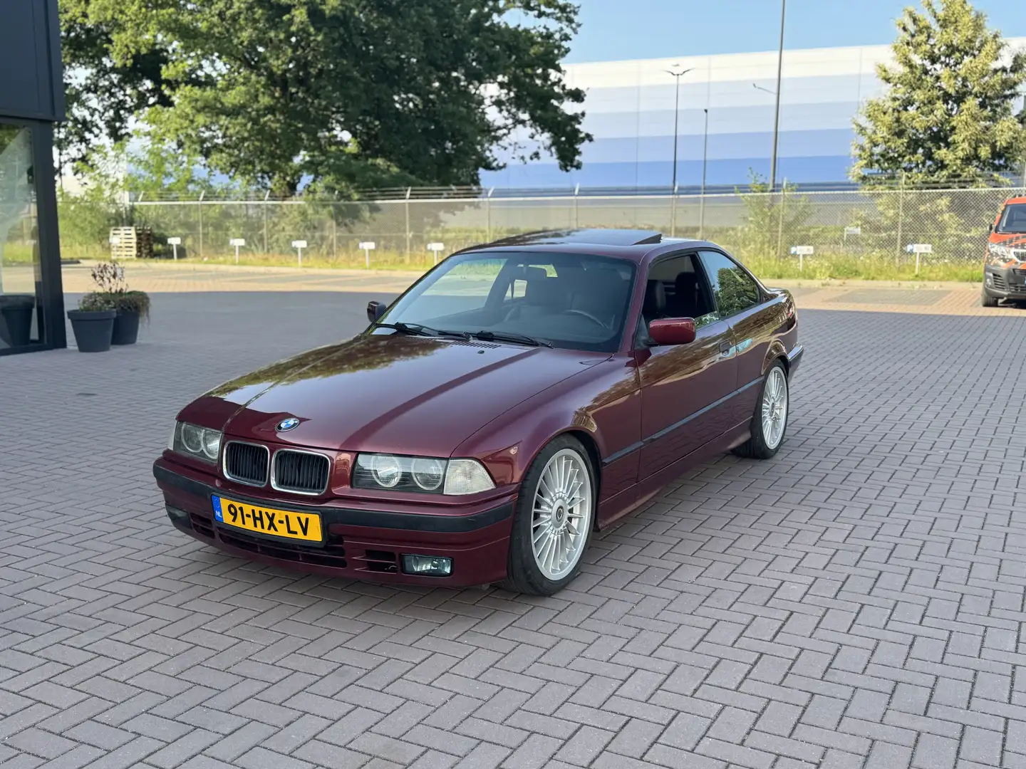 BMW 325 BMW E36 325i coupé | 1993 | Nette staat - 1