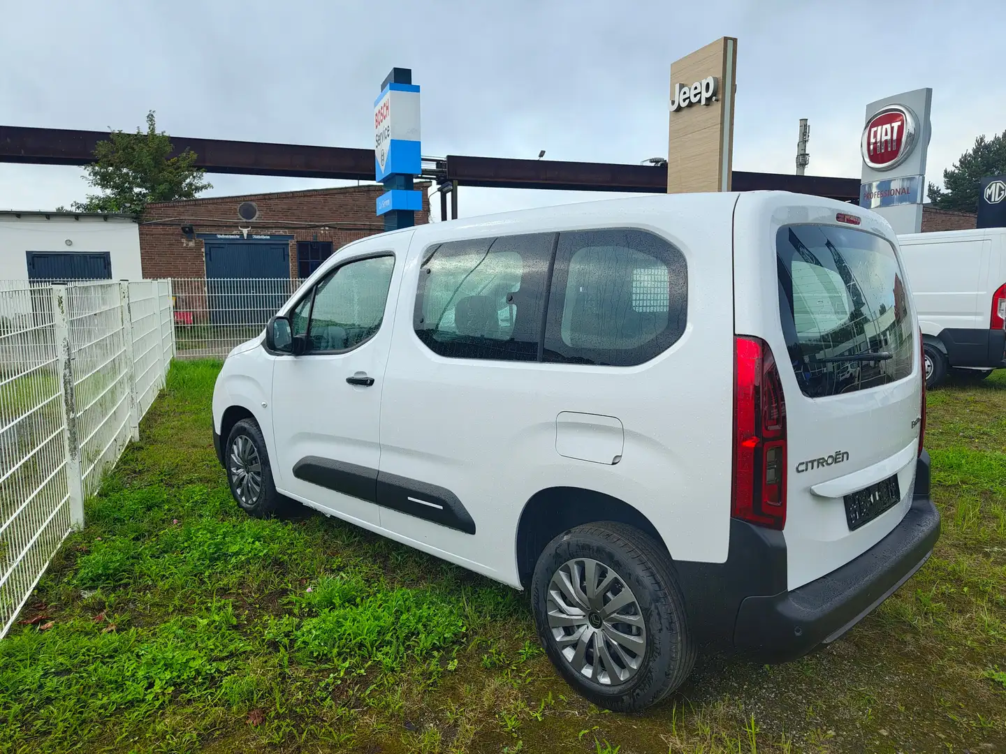 Citroen Berlingo M BlueHDI 100 L1 Blanc - 2
