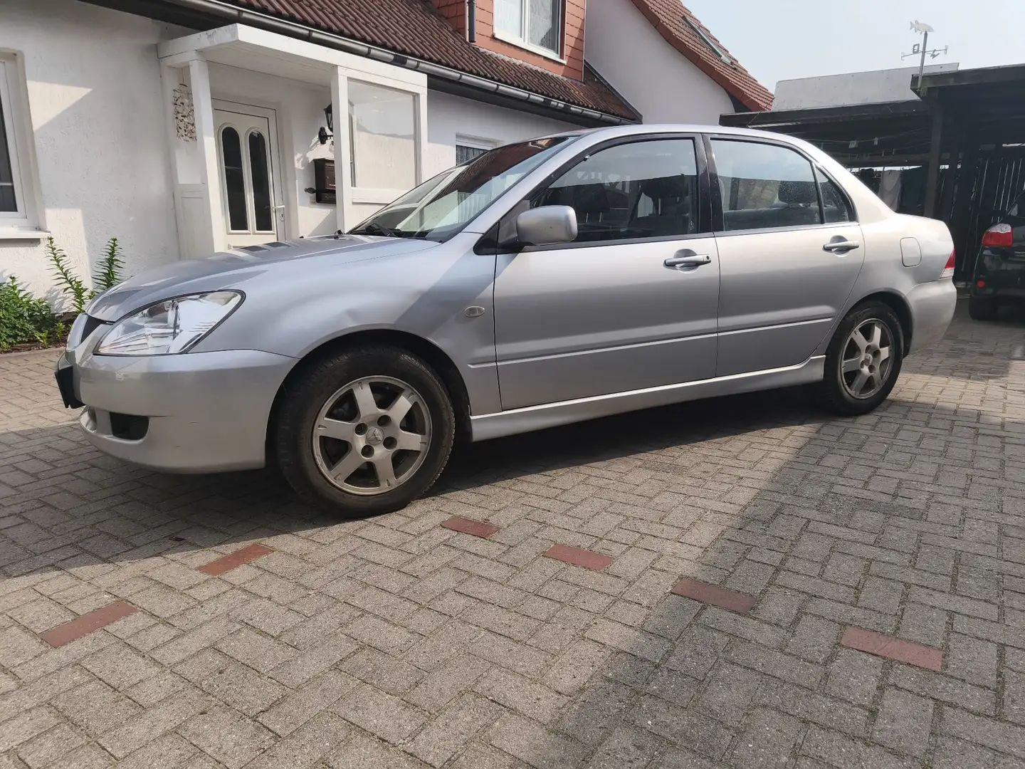 Mitsubishi Lancer 1.6 Comfort - 2