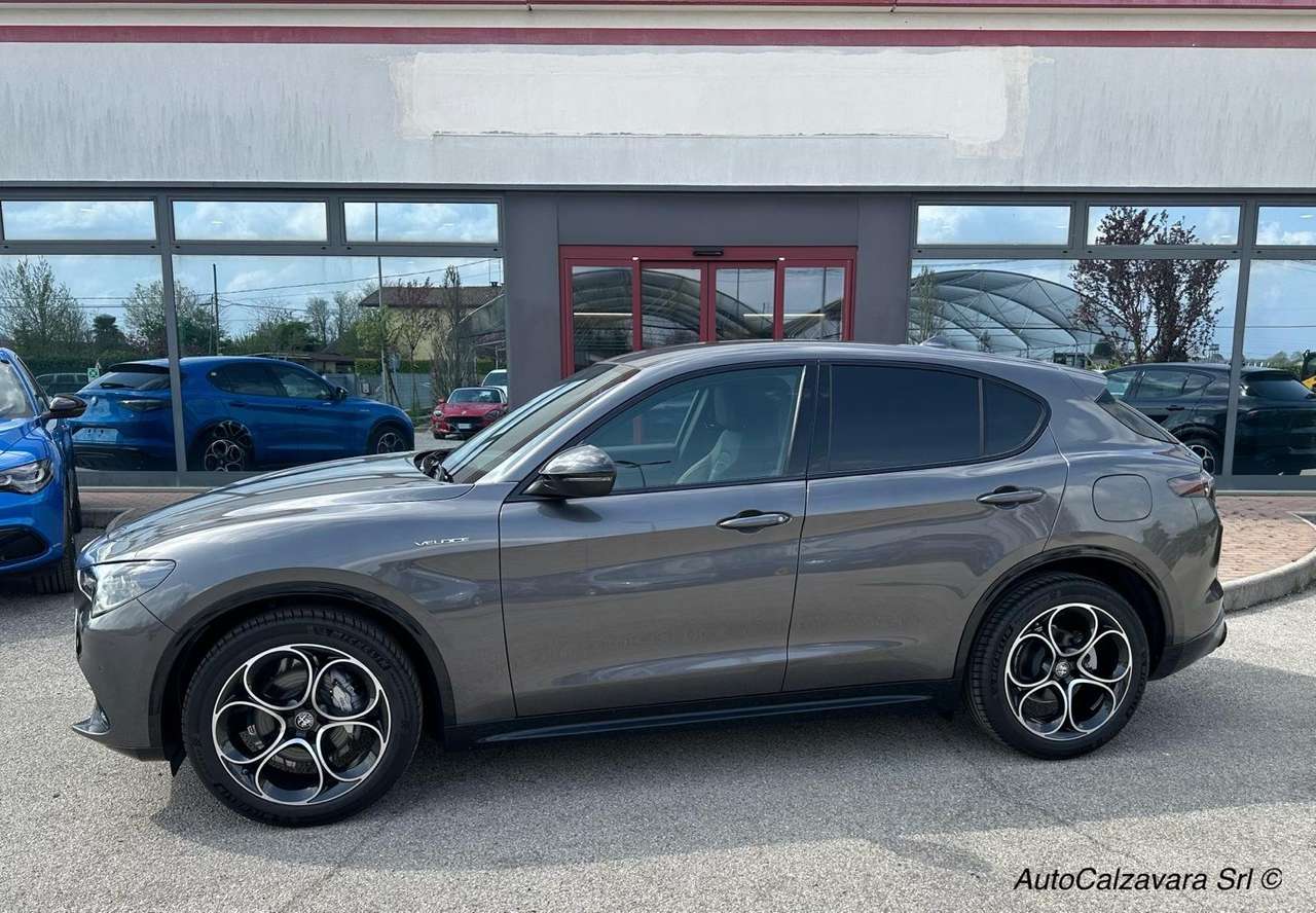 Alfa Romeo Stelvio 2.2 TD 210 CV AT8 Q4 Veloce / GRIGIO / P7D68145