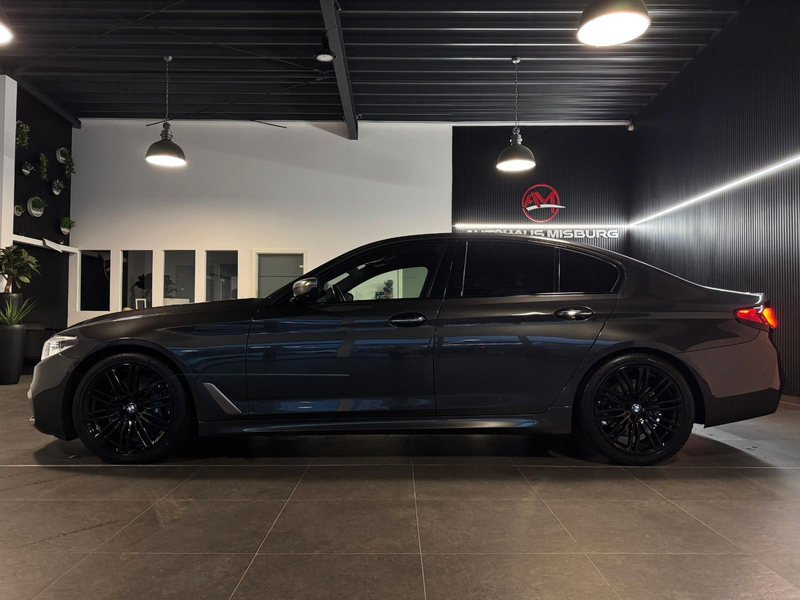 BMW 550 i xDrive Lim./Schiebedach+Head-Up+Stand-Hz — photo 8