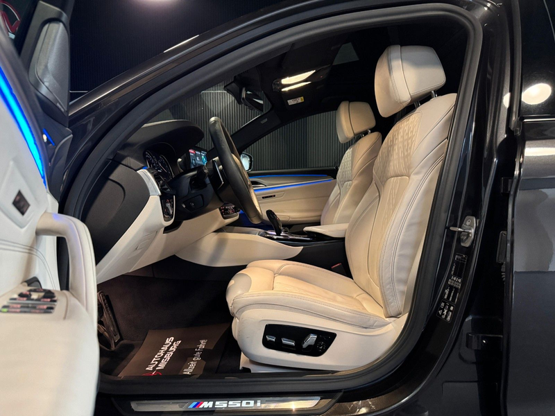 BMW 550 i xDrive Lim./Schiebedach+Head-Up+Stand-Hz — photo 11