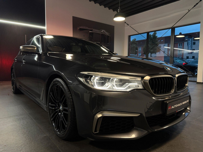 BMW 550 i xDrive Lim./Schiebedach+Head-Up+Stand-Hz — photo 3