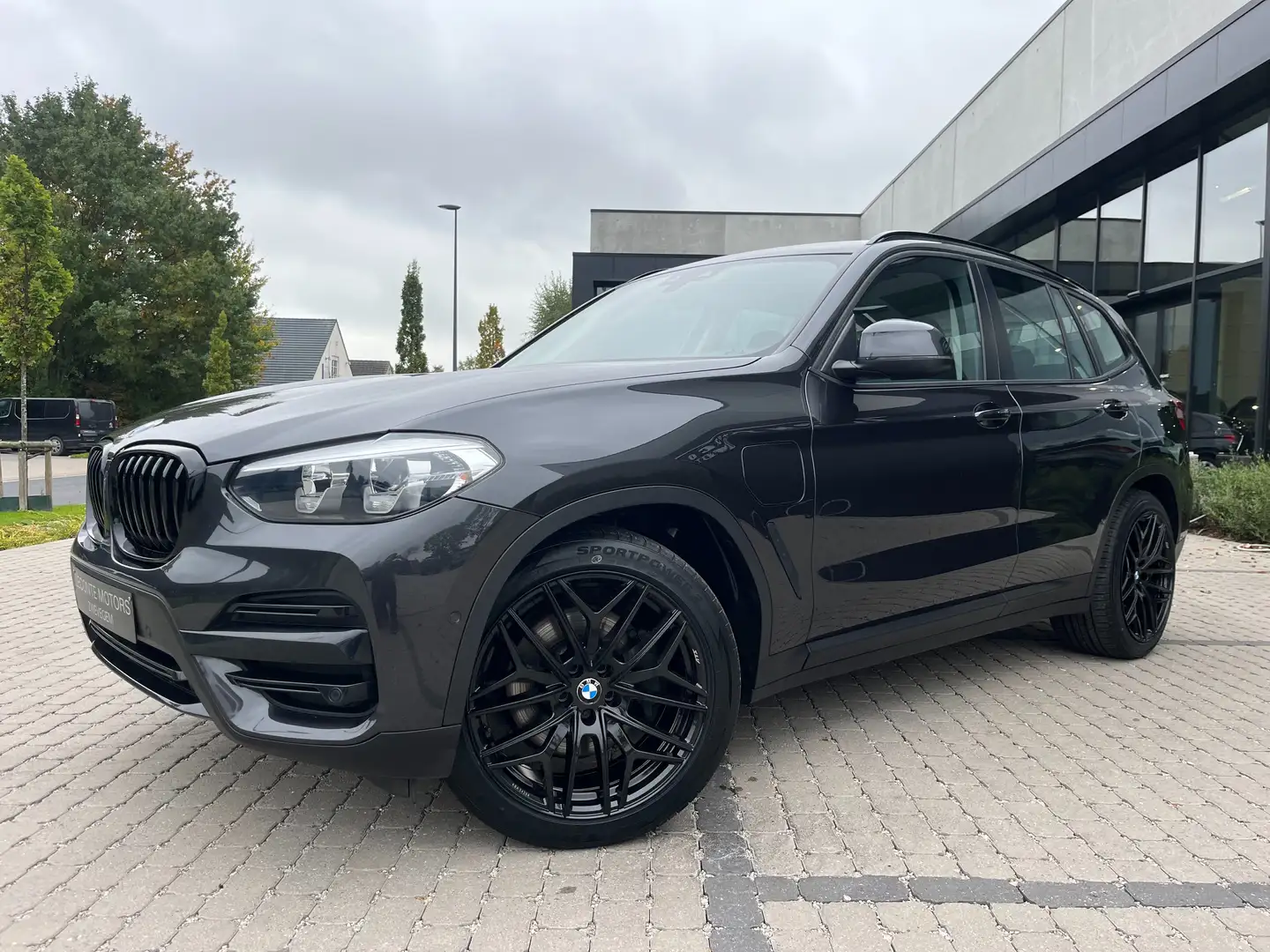 BMW X3 X3 xDrive30e Hybride Sportzetels/Carplay/Camera... Grijs - 2