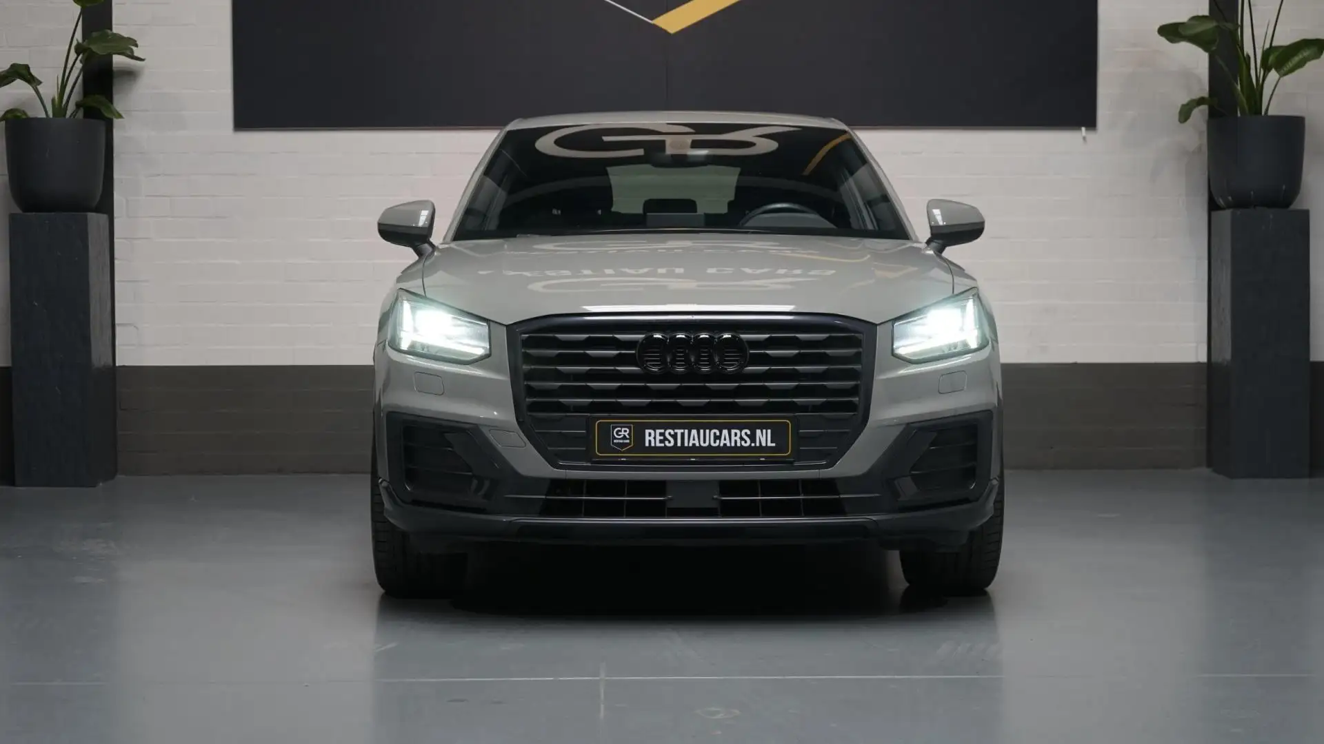 Audi Q2 35 TFSI Sport AUTOMAAT-AMBIANCE-CARPLAY-CLIMA-CRUI Gris - 2