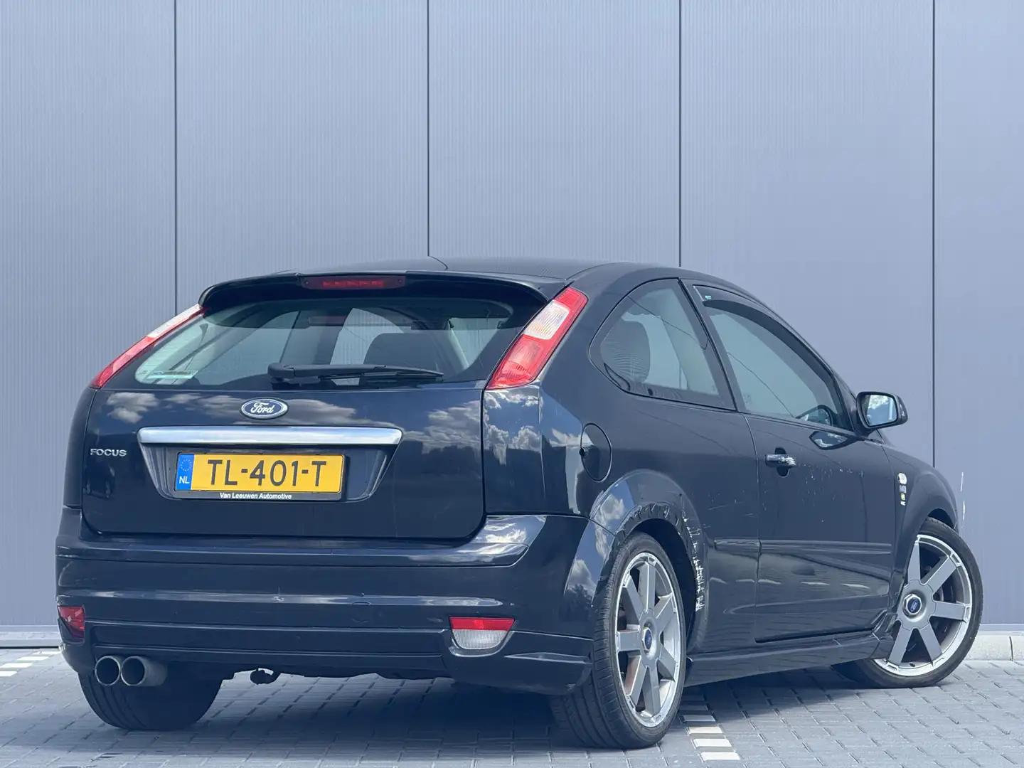 Ford Focus 2.0-16V Titanium | Nieuw binnen | Sony Surround | Zwart - 2