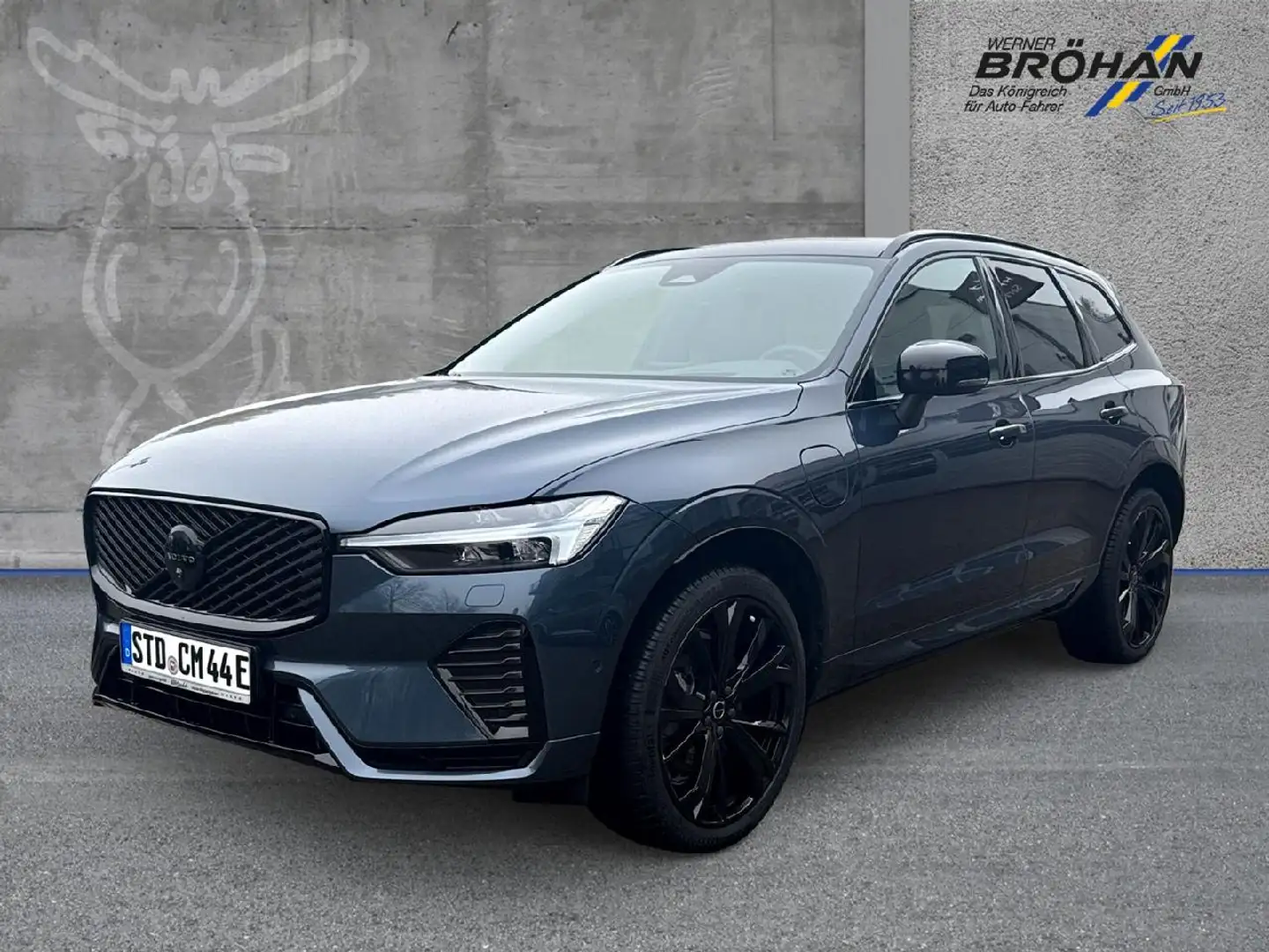 Volvo XC60 T6 AWD Ultra Black Edition Plug-In Hybrid Blau - 1
